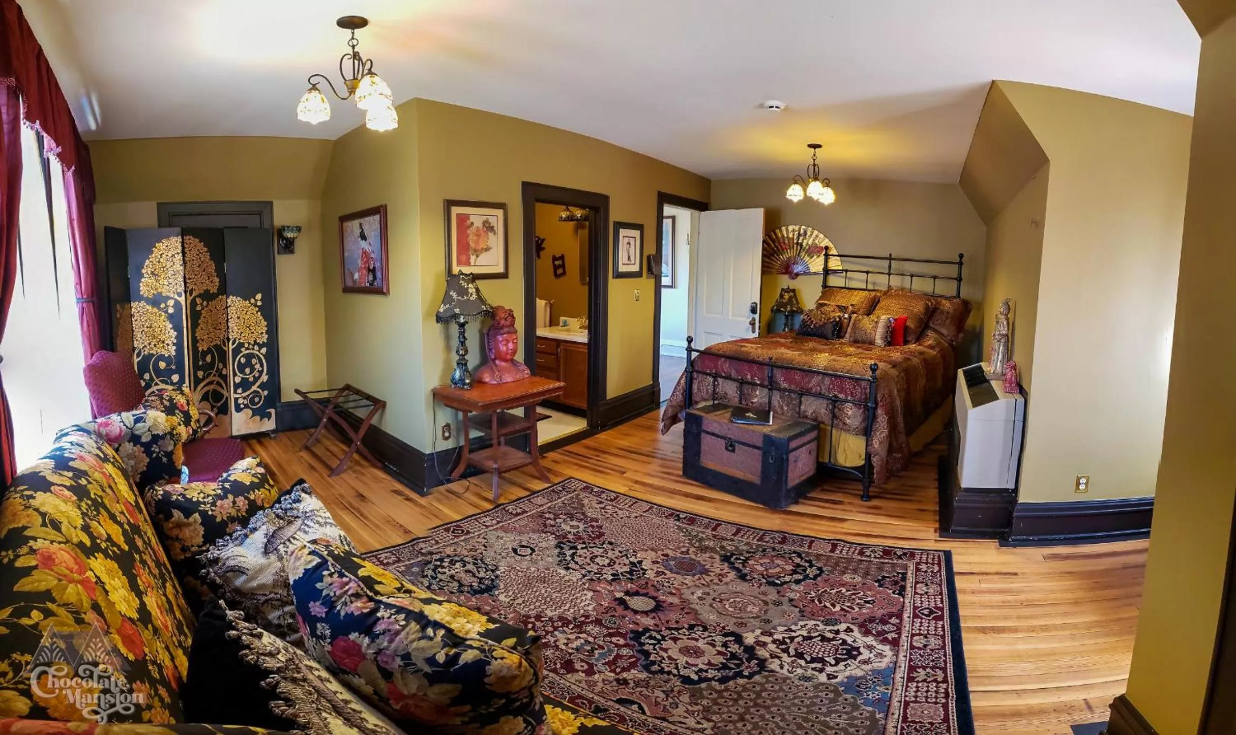 Shower, Seating Area in Chocolate Mansion