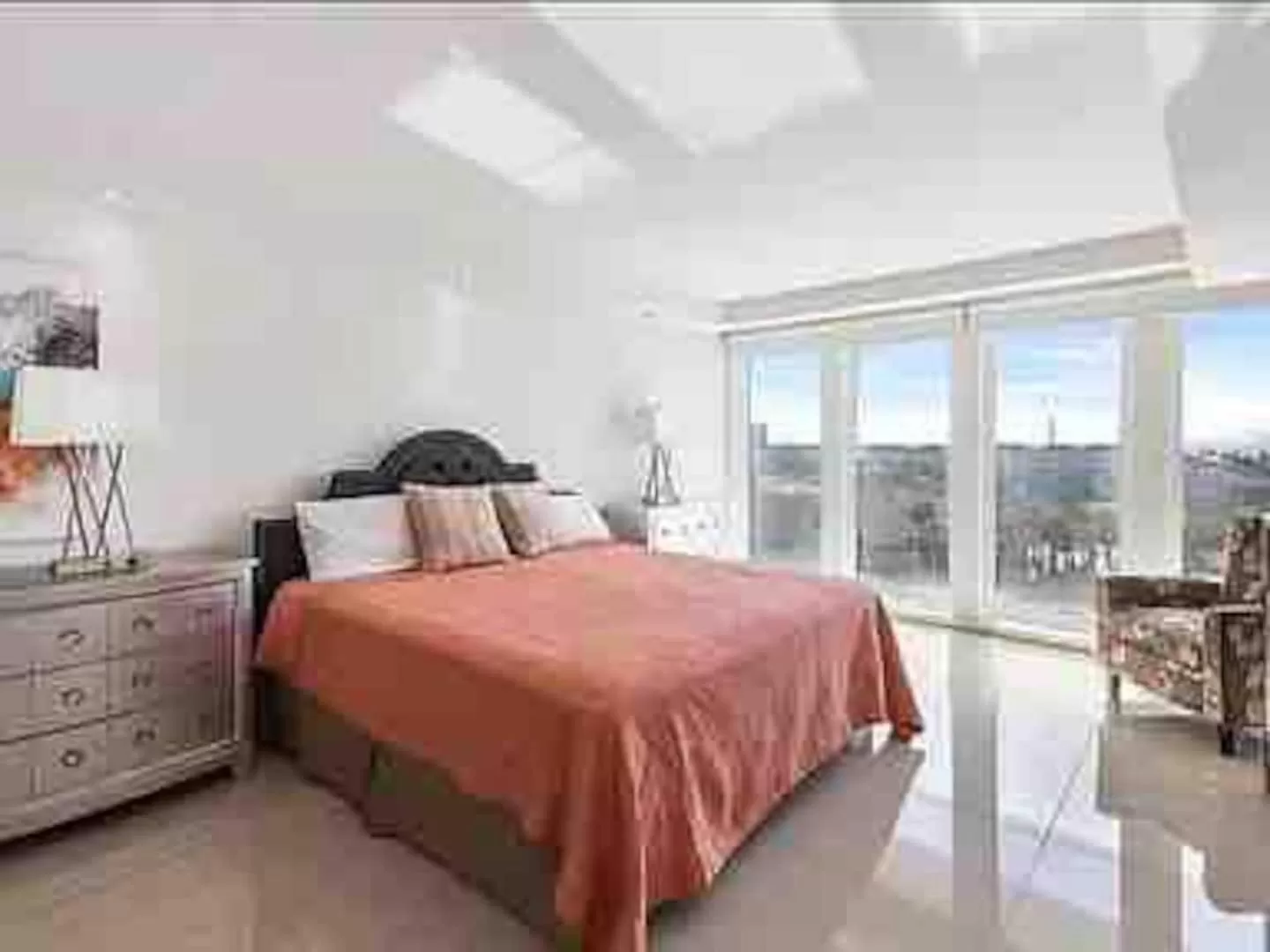 Bed in Bahia Mar Solare Tower 6th floor Bayview Condo 2bd 2ba with Pools