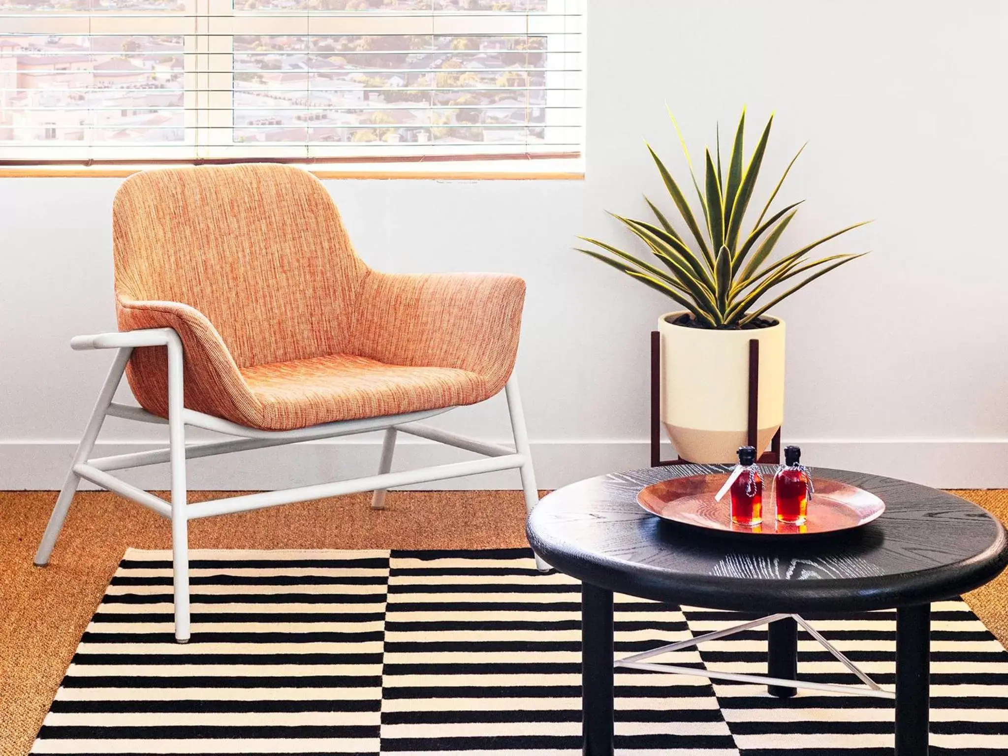 Apartment Suite in Hotel June, Los Angeles, a Member of Design Hotels Apartment Suite in Hotel June, Los Angeles, a Member of Design Hotels