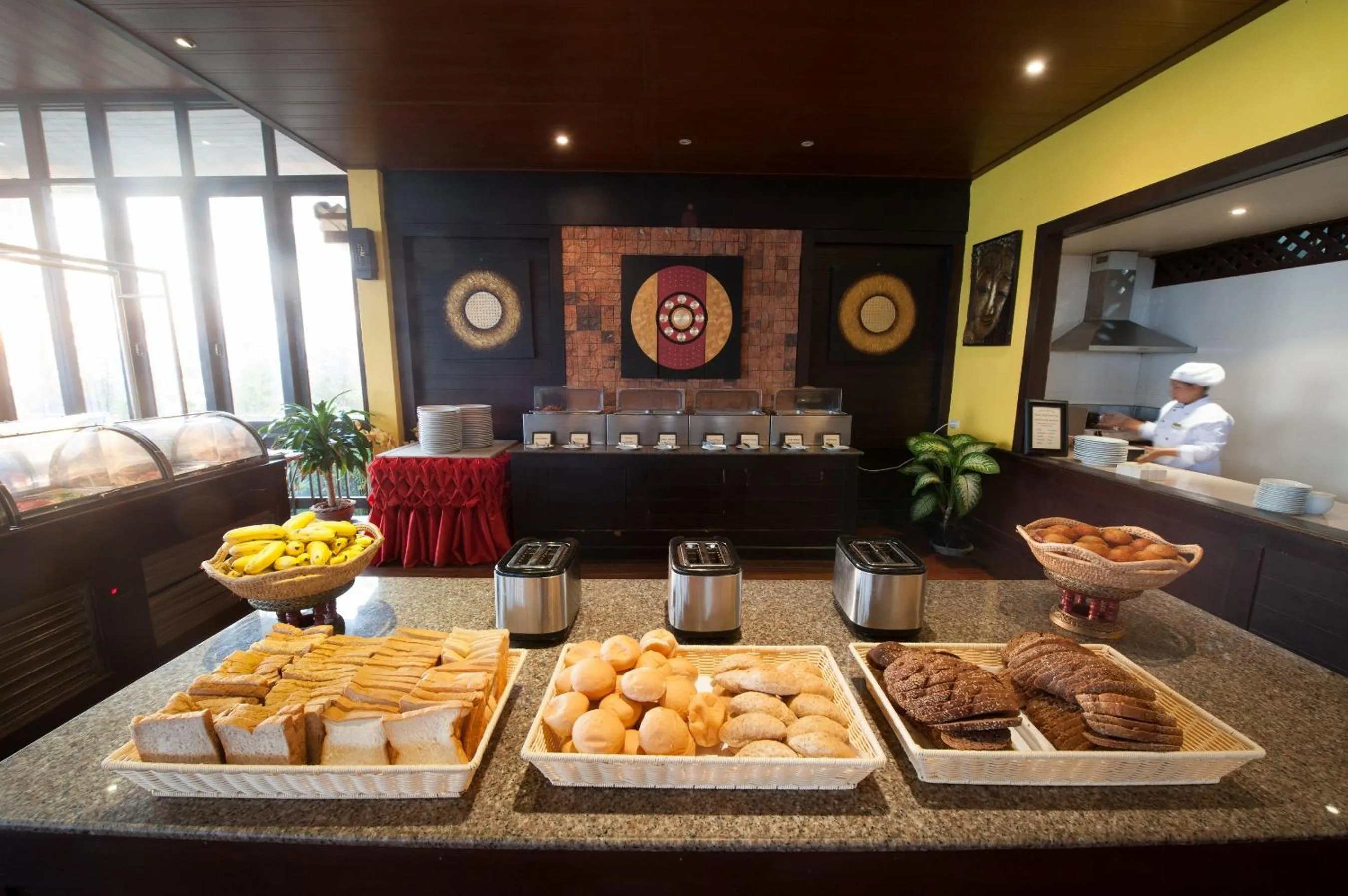 Restaurant/places to eat in Pinnacle Samui Resort