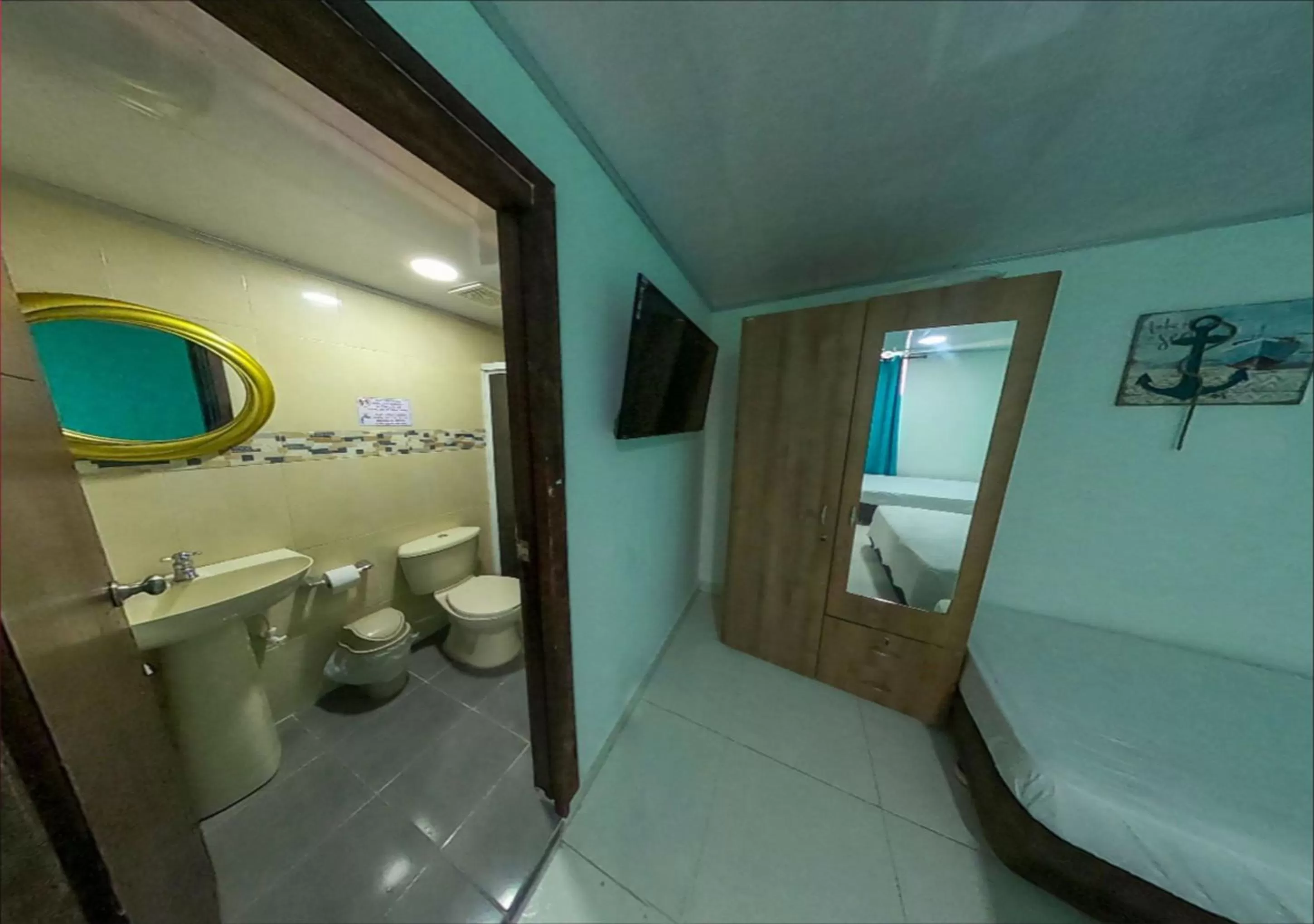 Bathroom in Apartamentos Isla Tropical