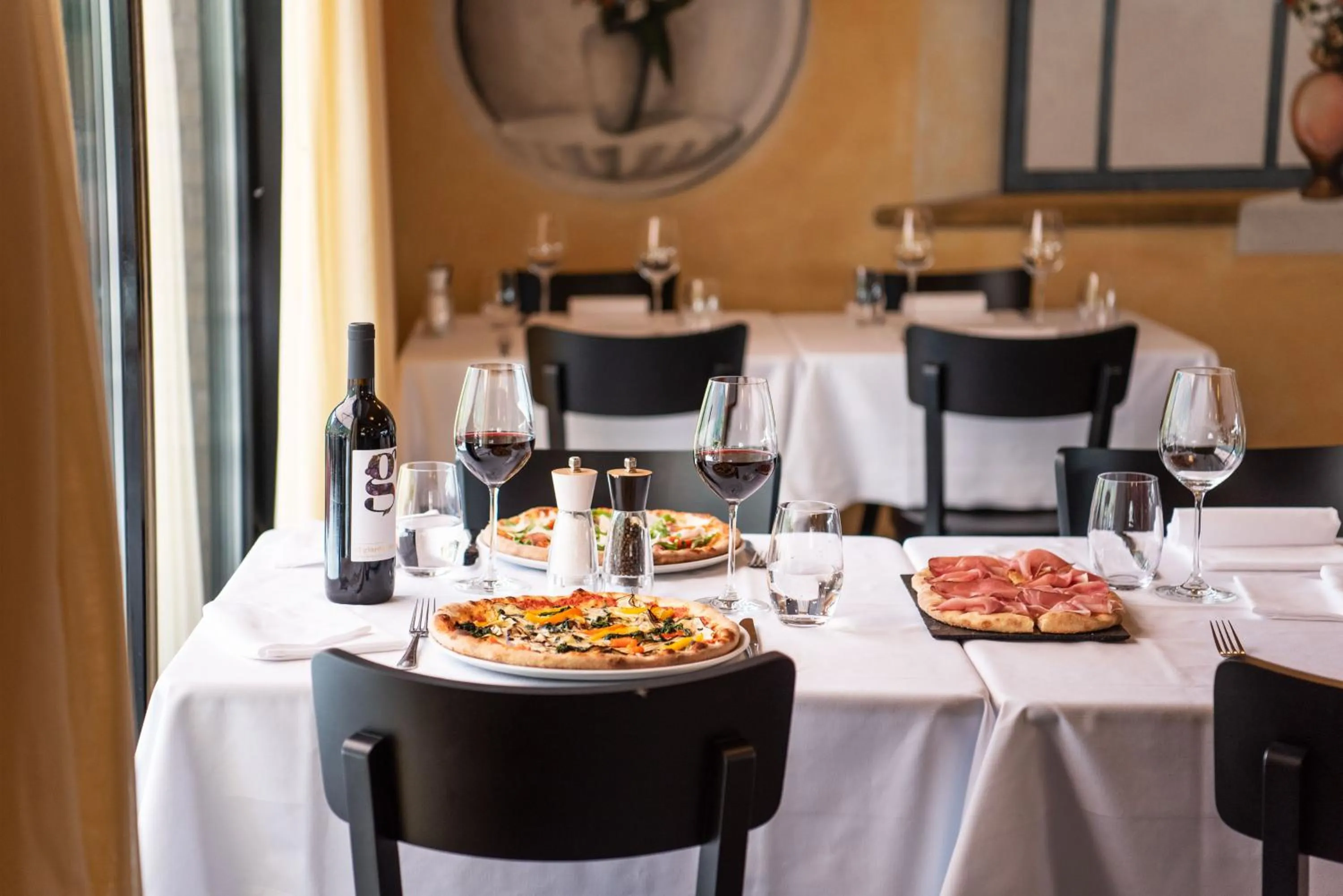 Restaurant/places to eat in Tailormade Hotel AL GIARDINETTO Biasca