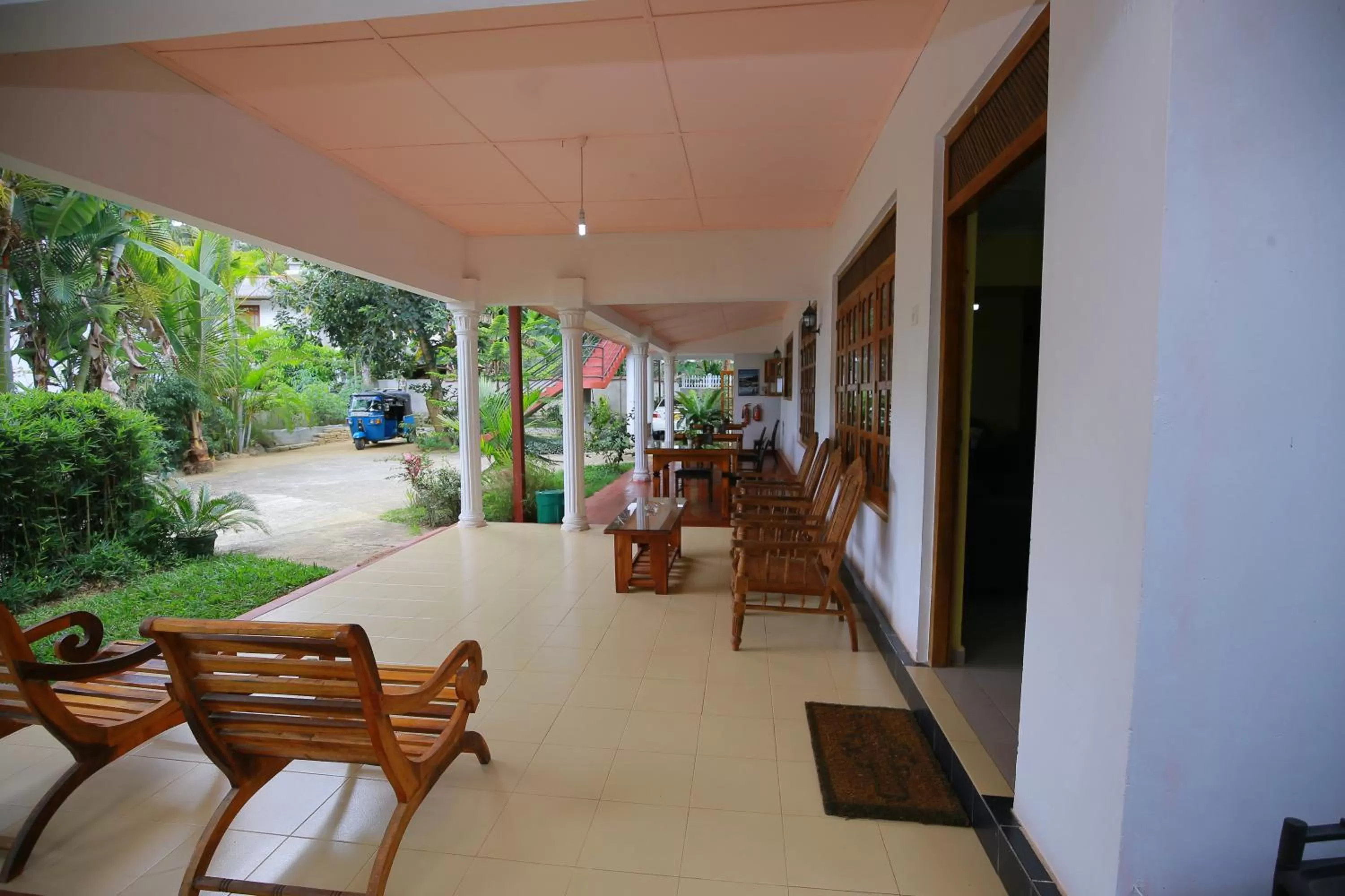 Lobby or reception in Freedom Guest Inn Ella