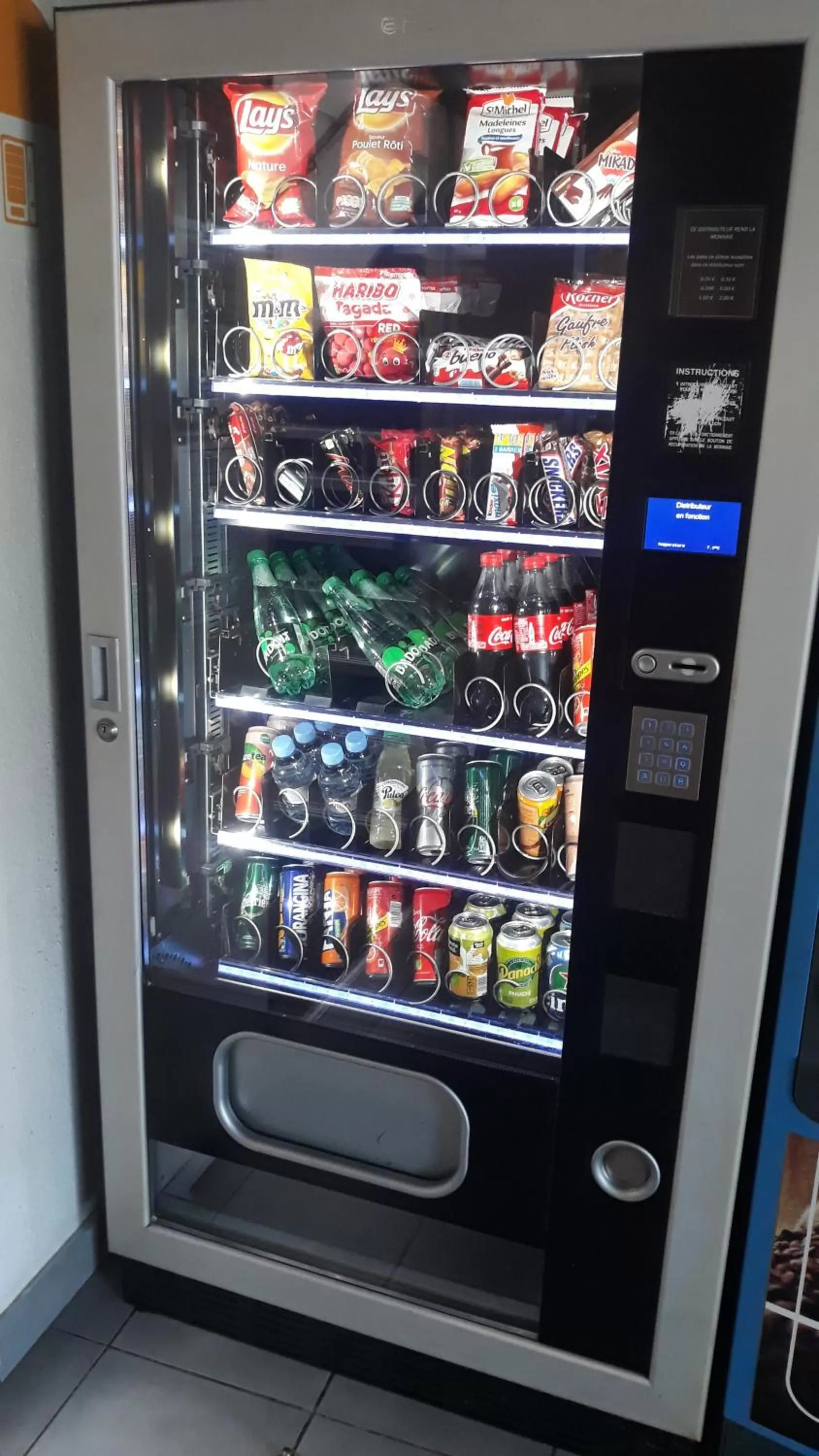 Drinks in Unisotel Saintes Ex F1