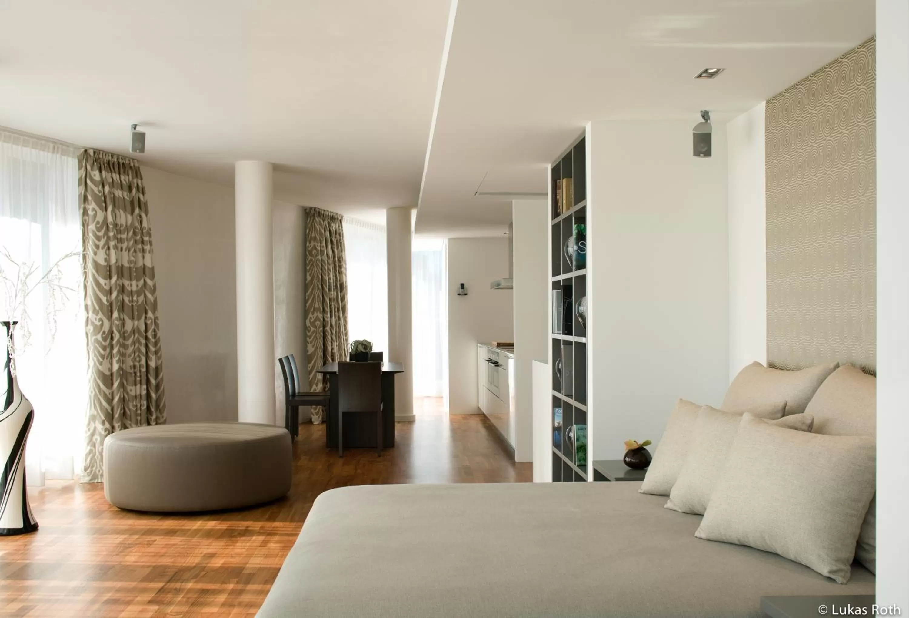 Bed in The Mandala Berlin, a Member of Design Hotels