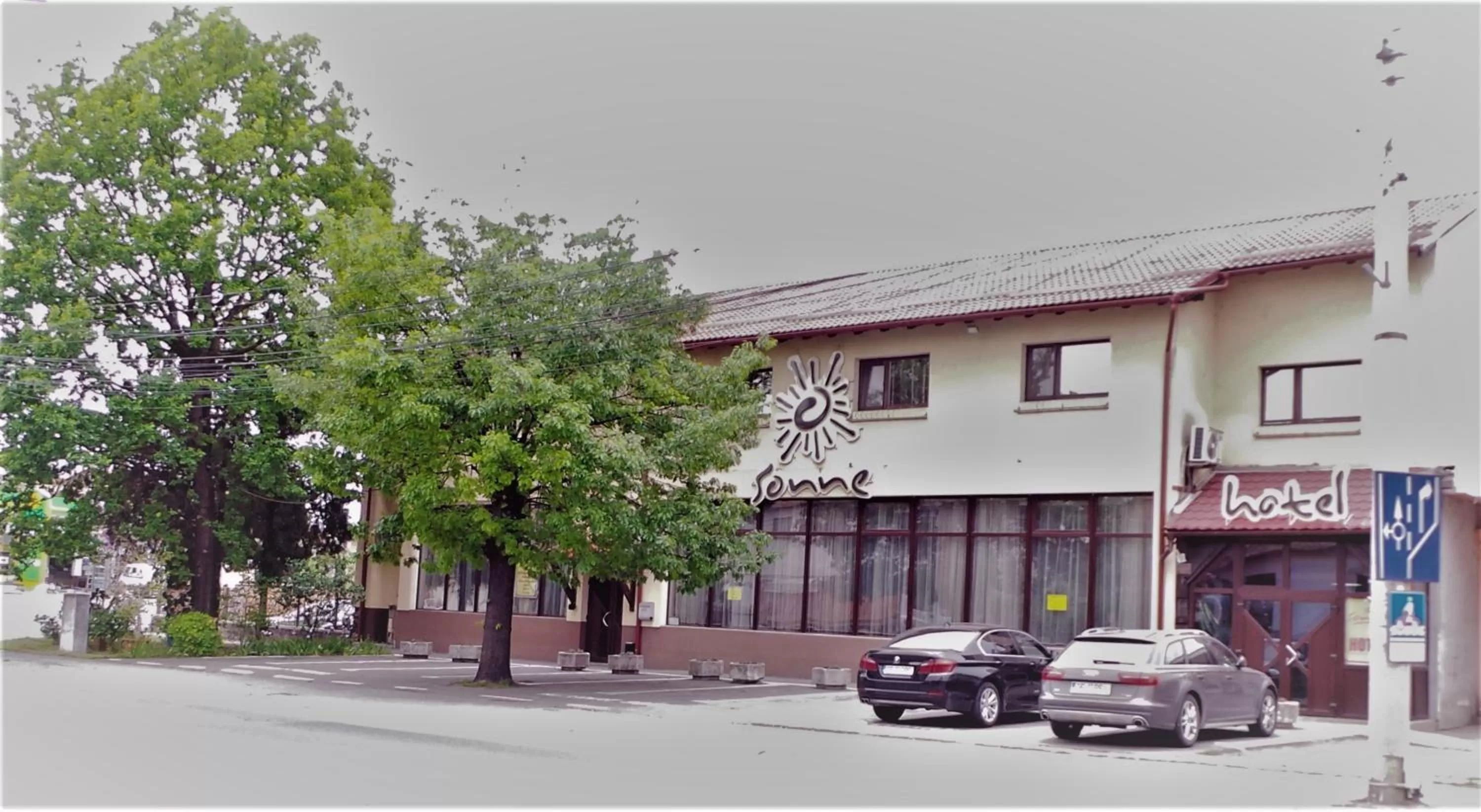 Property Building in Hotel Sonne