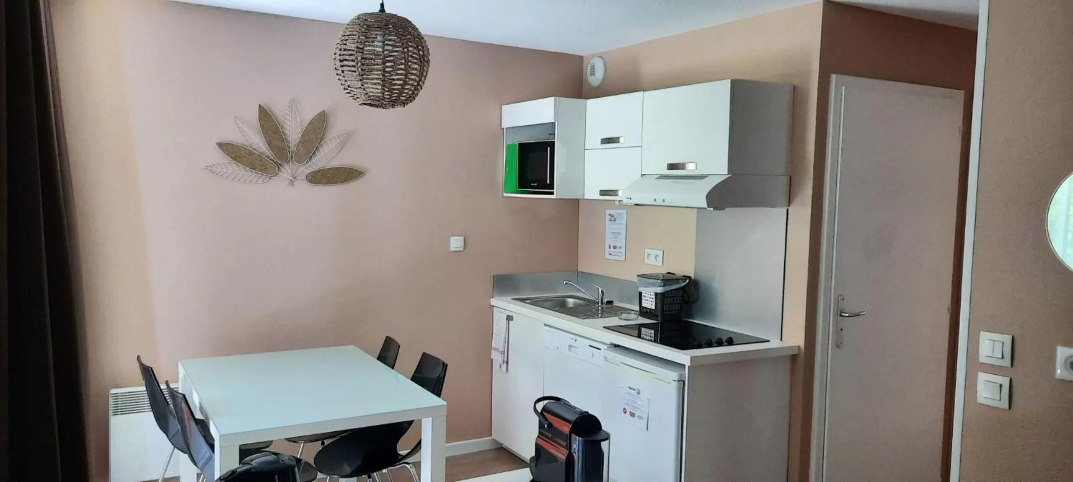 Kitchen or kitchenette in Résidence Les Rives de la Fecht - Colmar Ouest