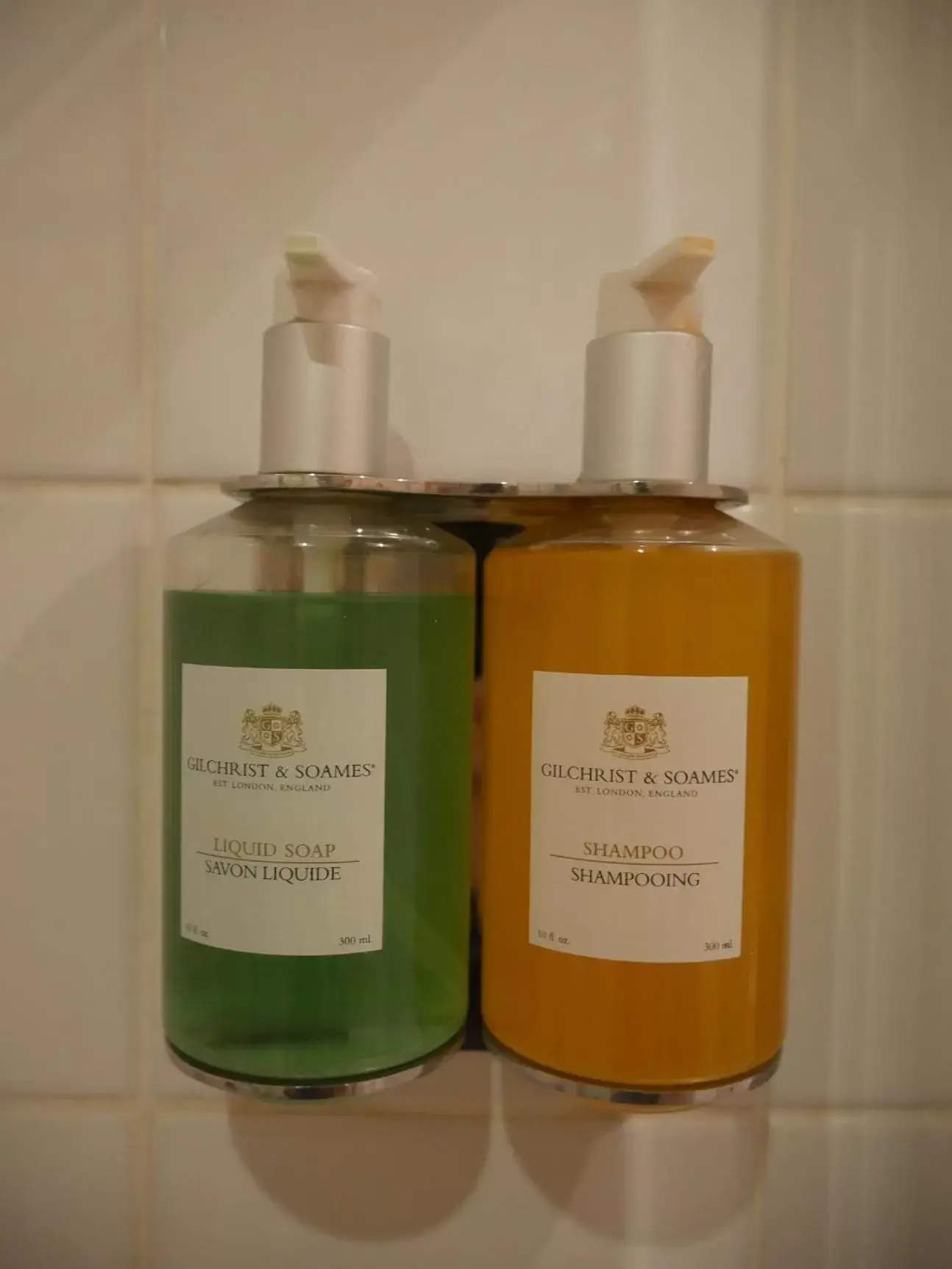 Standard Twin Room in The Sleepwell Inn Standard Twin Room in The Sleepwell Inn