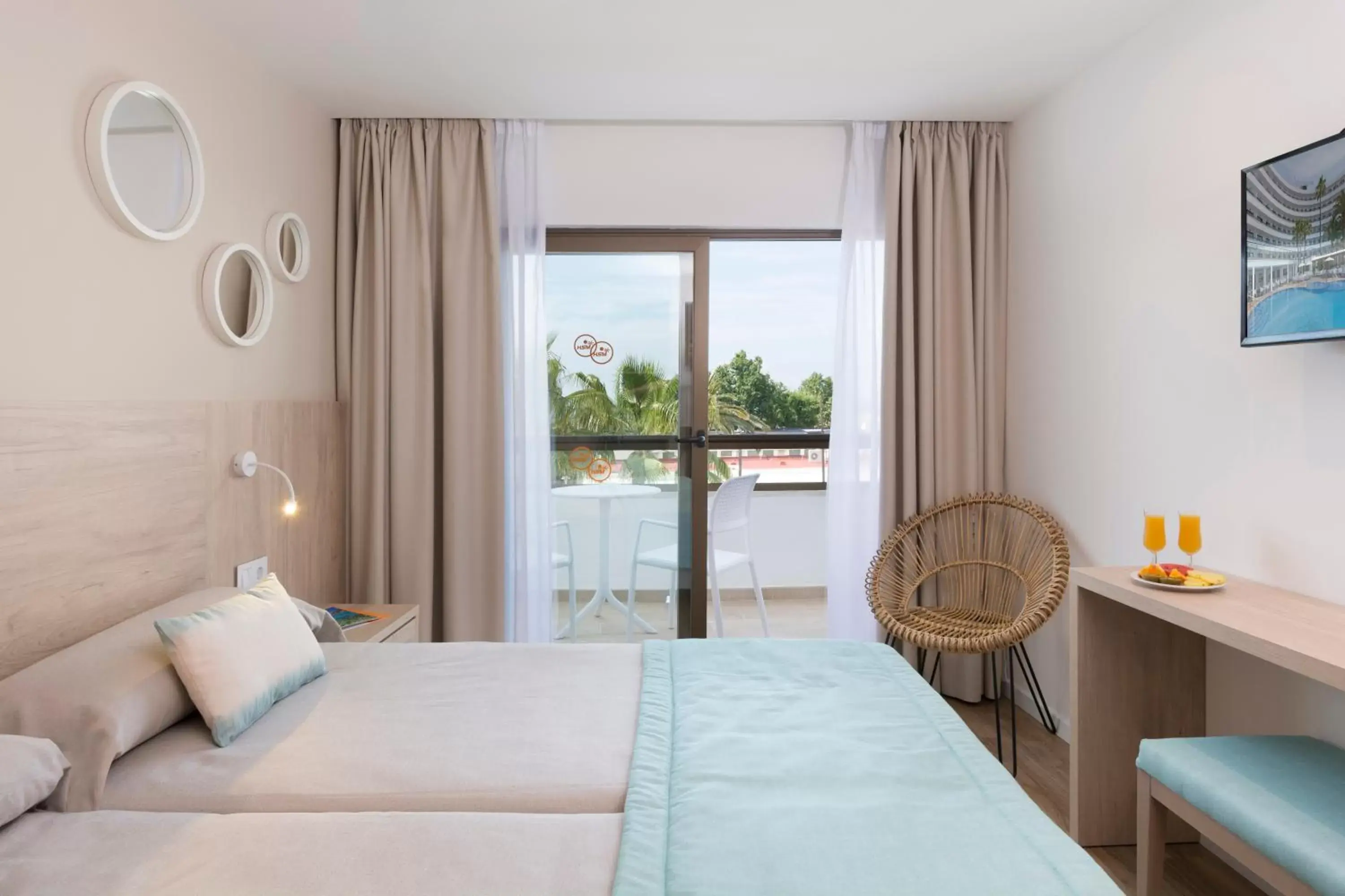 Twin Room with Extra Bed in HSM Linda Playa Twin Room with Extra Bed in HSM Linda Playa