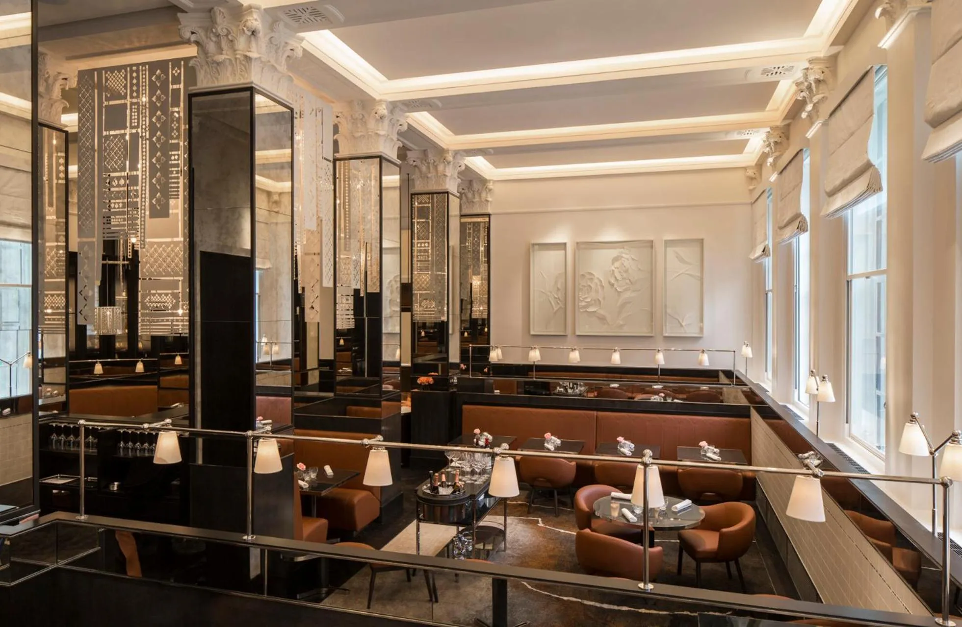 Restaurant/places to eat in Four Seasons Hotel London at Tower Bridge