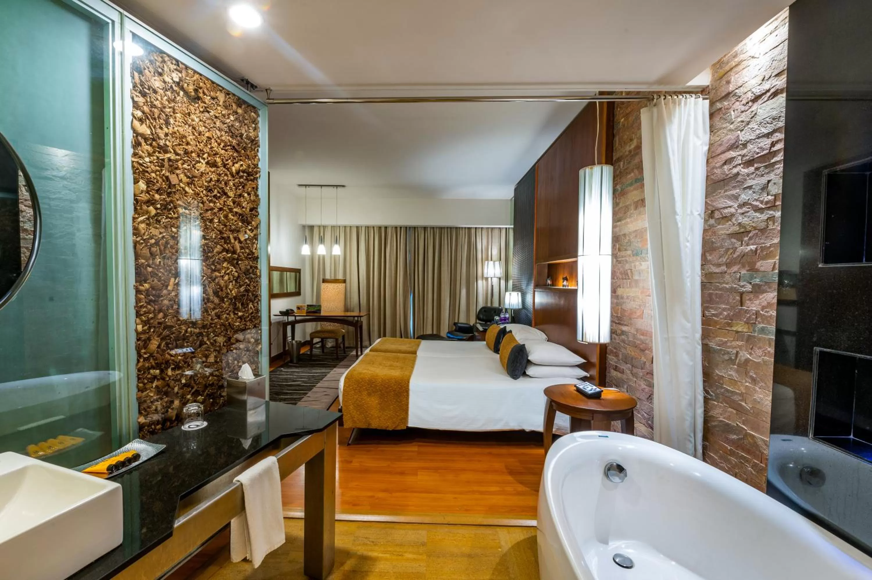 Bathroom, Bed in O Hotel Pune
