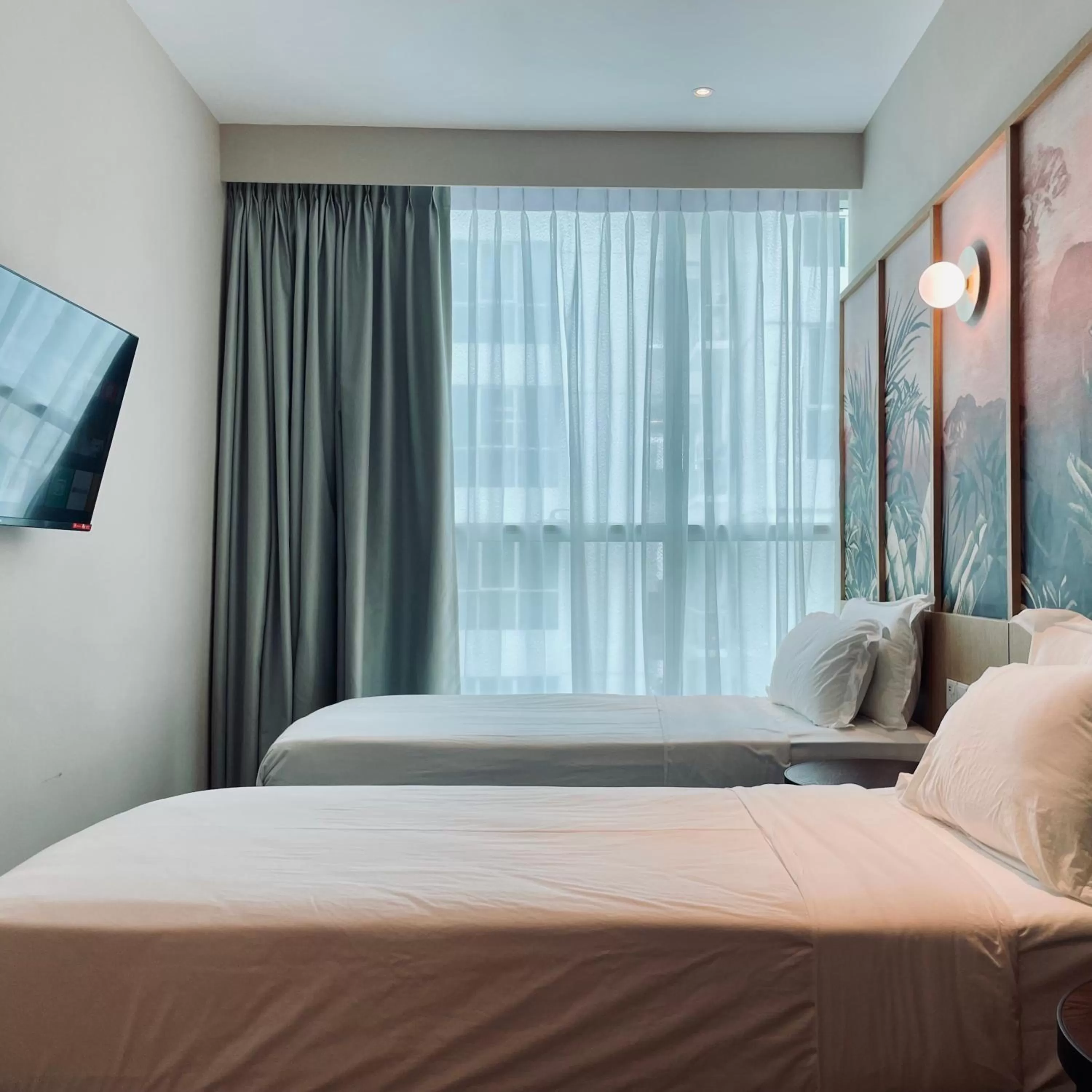 Bedroom, Bed in Harper Boutique Hotel at Sutera Avenue