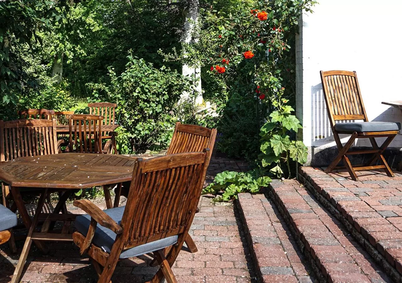 Garden in Fladbro Kro