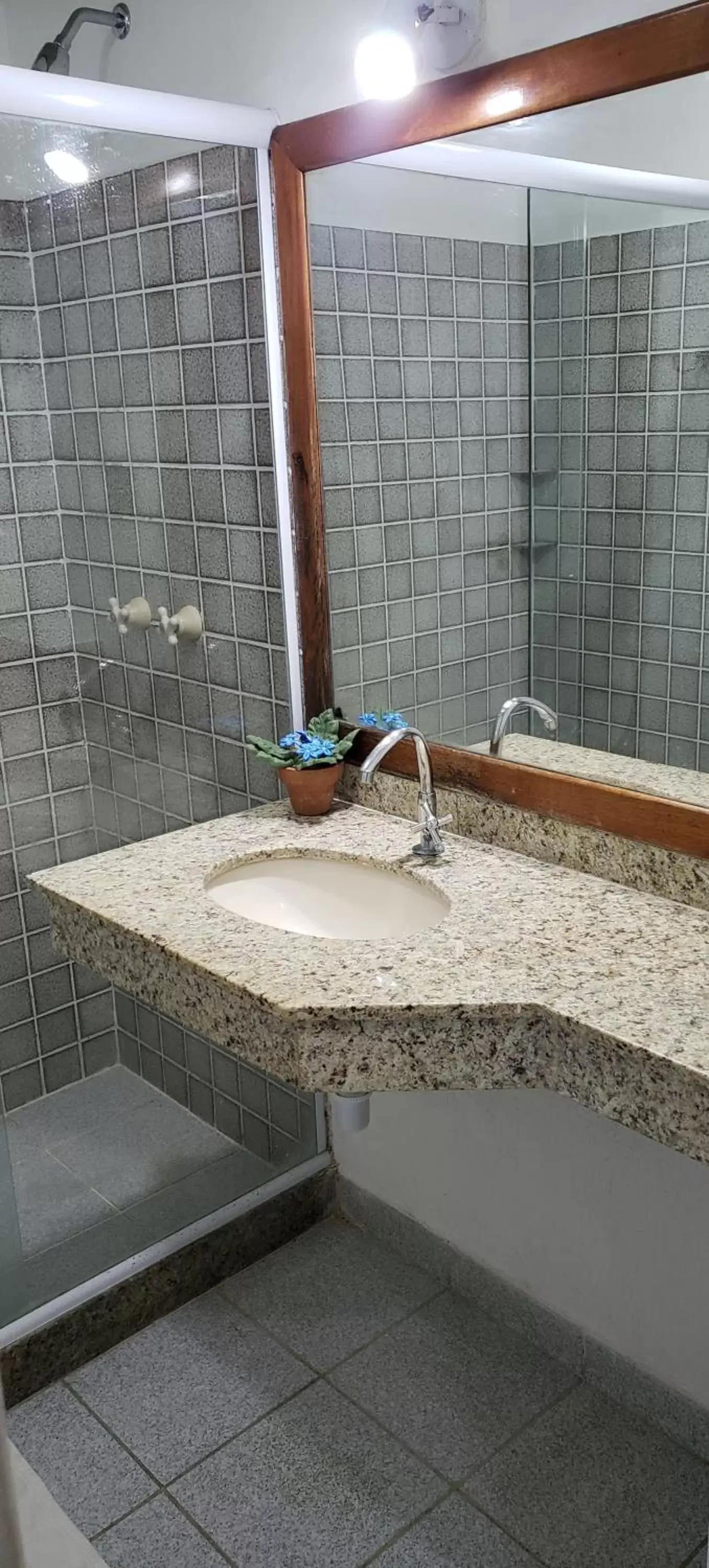 Triple Room with Sea View in Pousada Oceano de Búzios Triple Room with Sea View in Pousada Oceano de Búzios