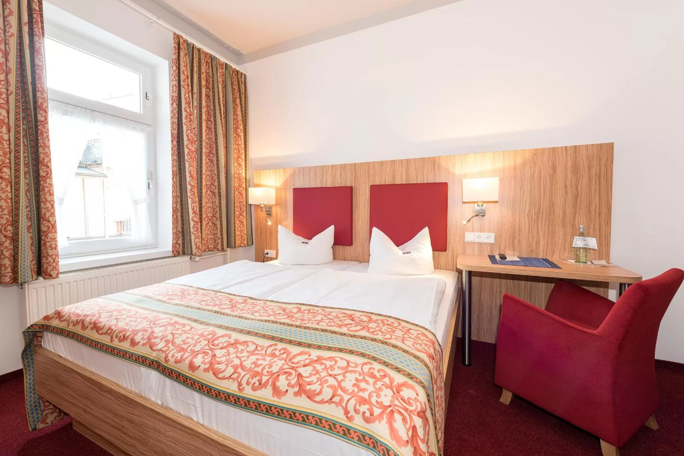 Double Room with Balcony in Strandhotel zur Promenade