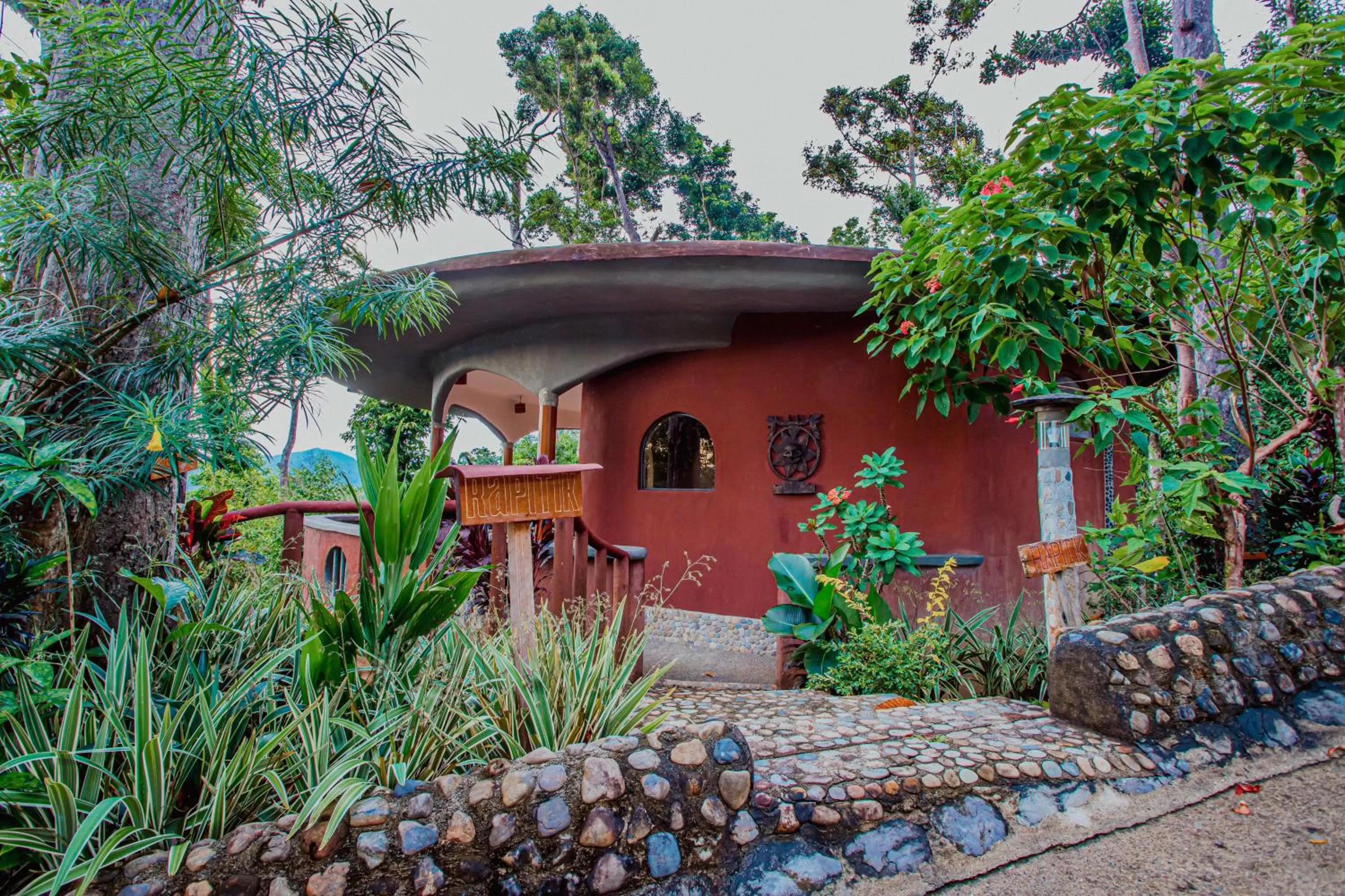 Property building in Atremaru Jungle Retreat