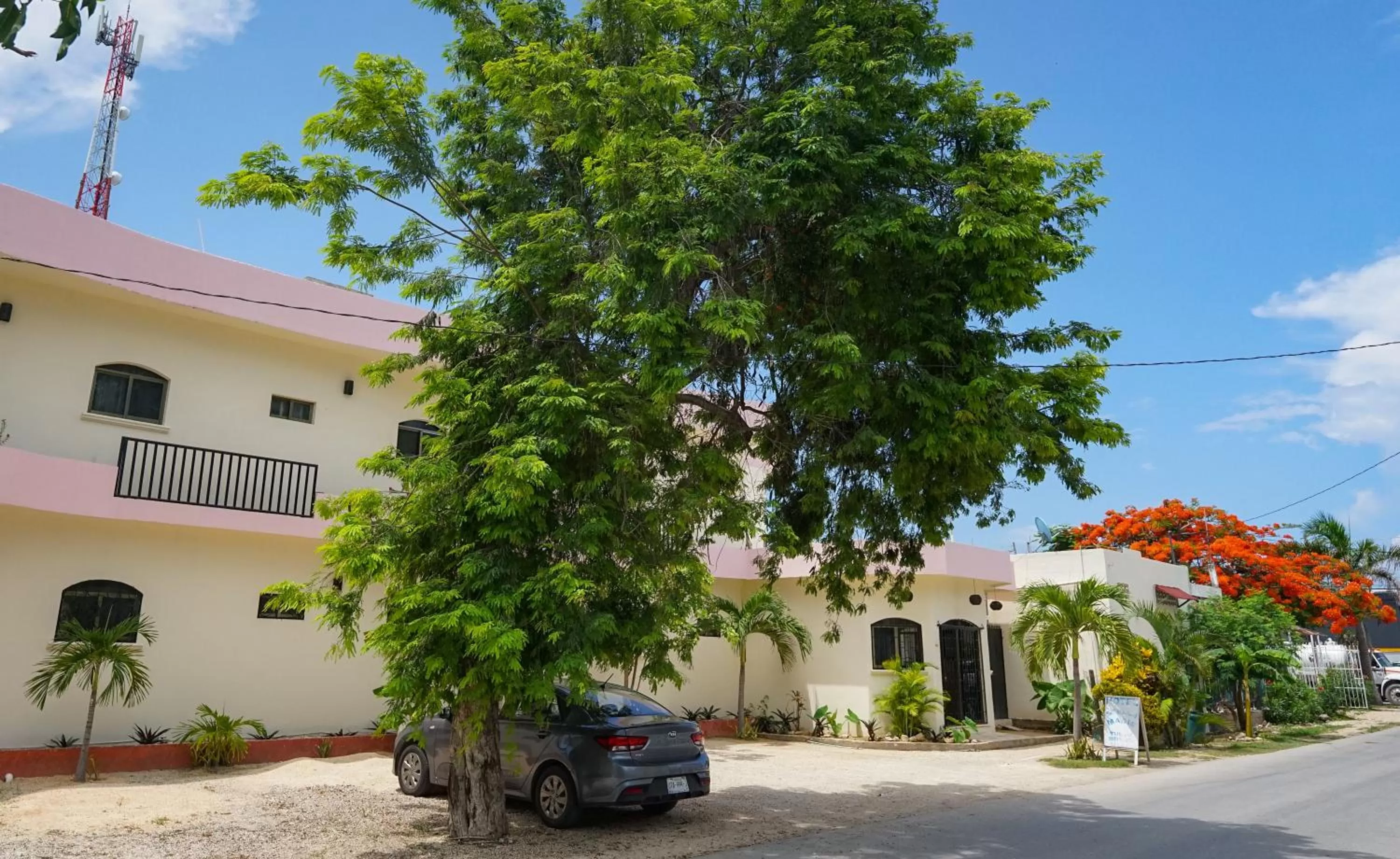 Property building in hotel stella maris tulum