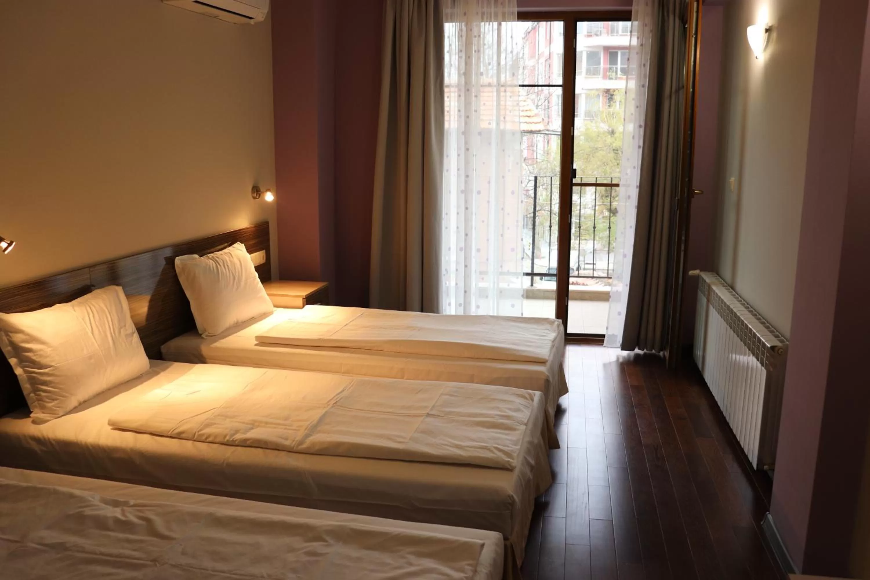 Roots Hotel and Wine Bar