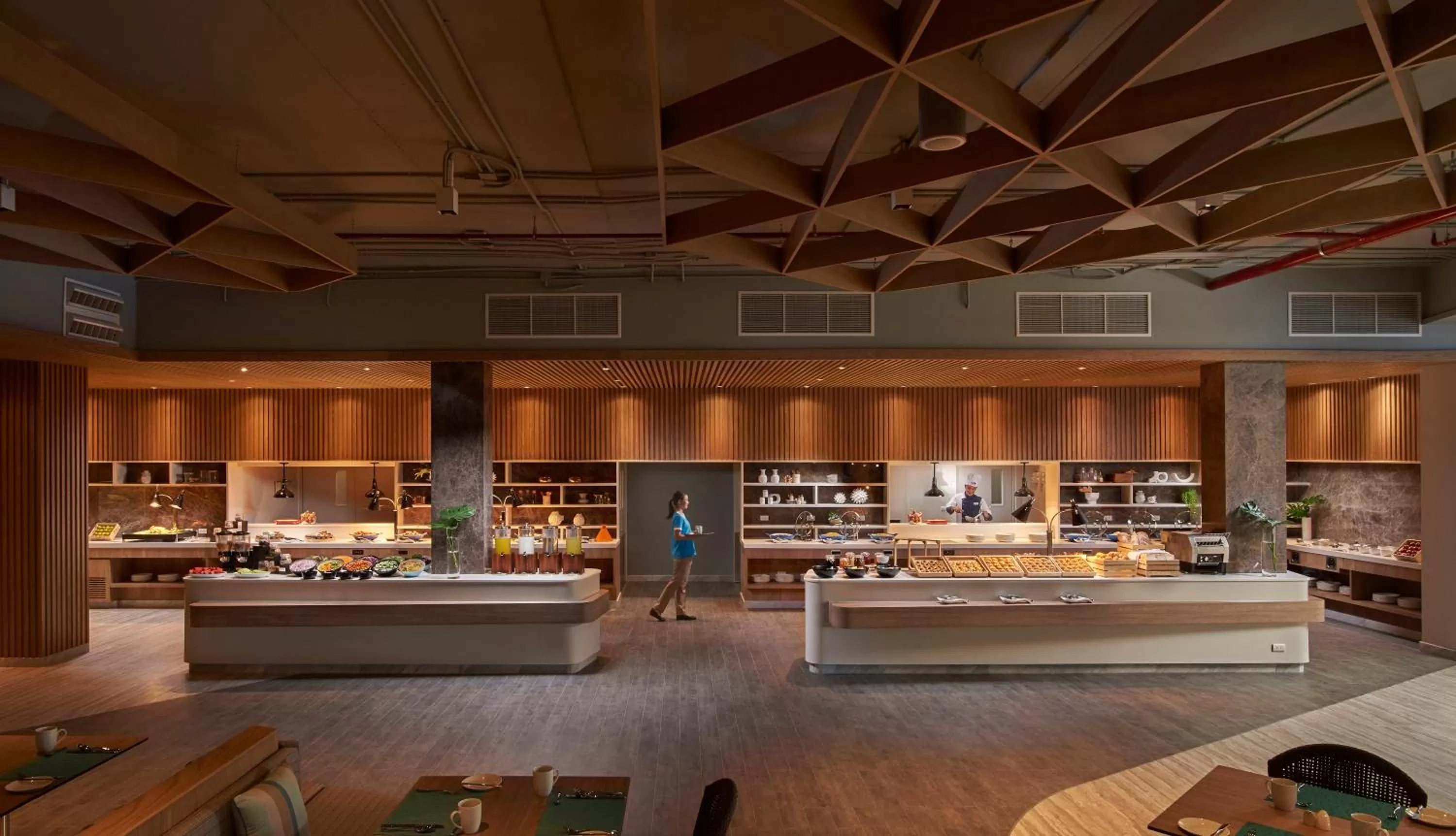 Restaurant/places to eat in OZO North Pattaya