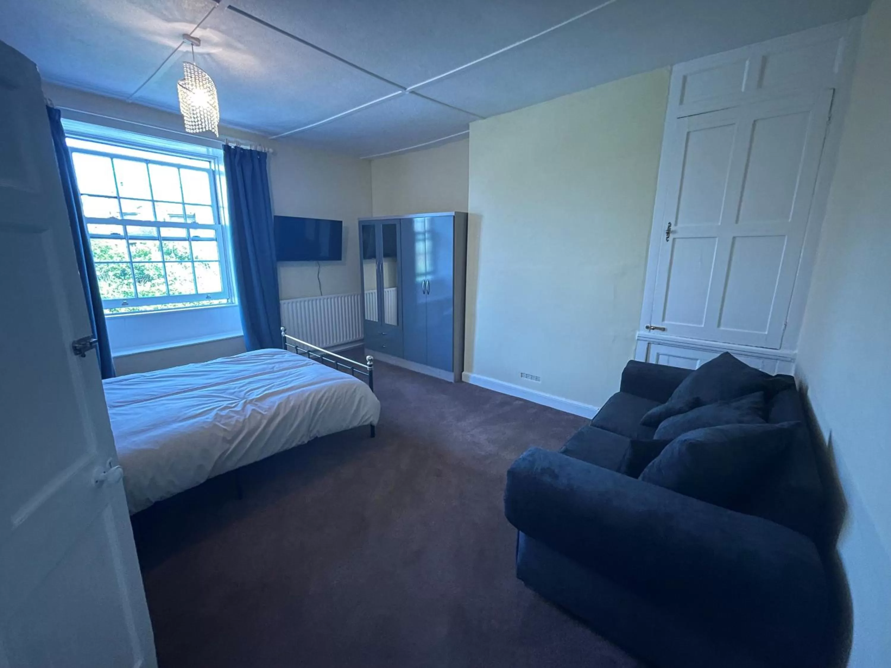 Bed in Carew Lodge & Loft