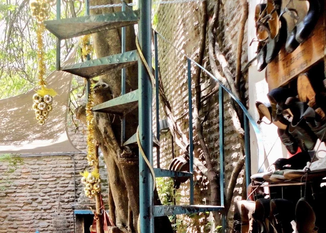 Property building in Lina's Tango Guesthouse