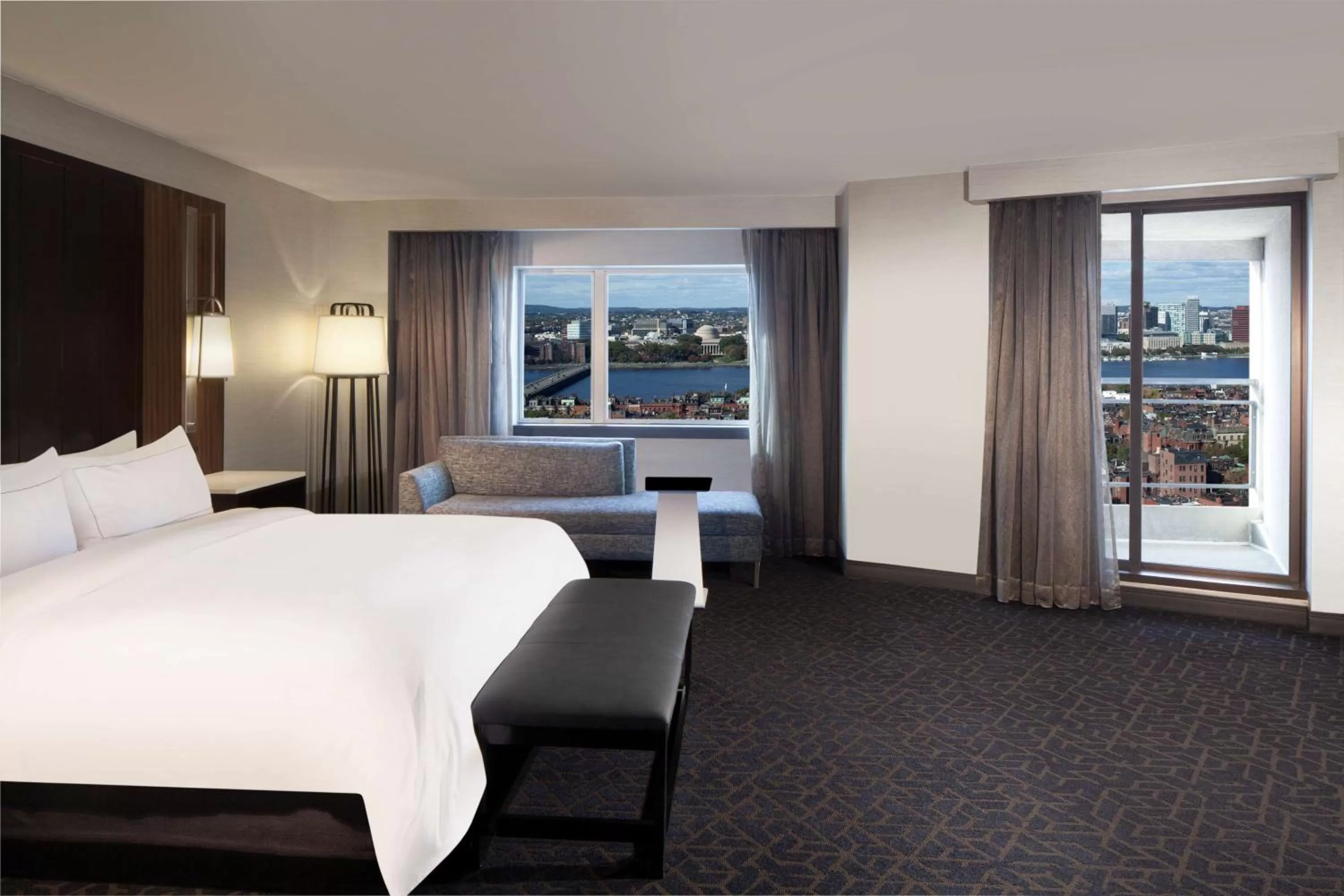 Living room, Bed in Hilton Boston Back Bay