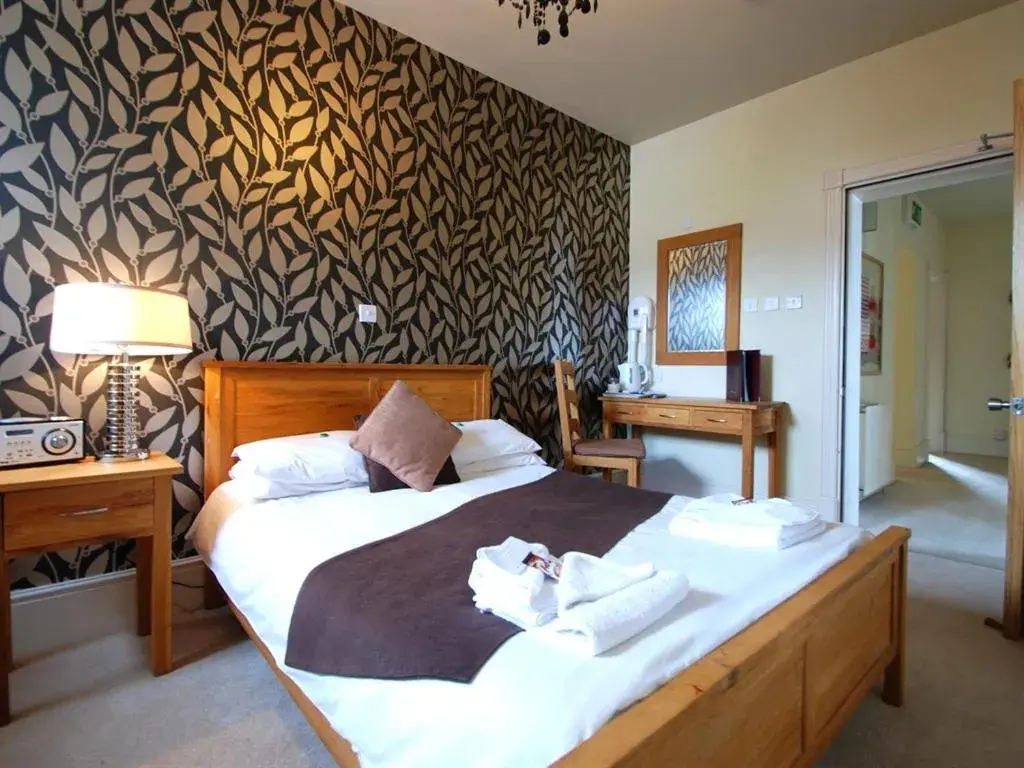 Economy Double Room (Adult-Only) in The Gladstone Economy Double Room (Adult-Only) in The Gladstone