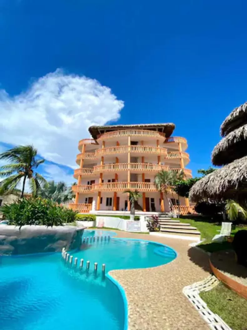 Property Building in Suites Ximajo