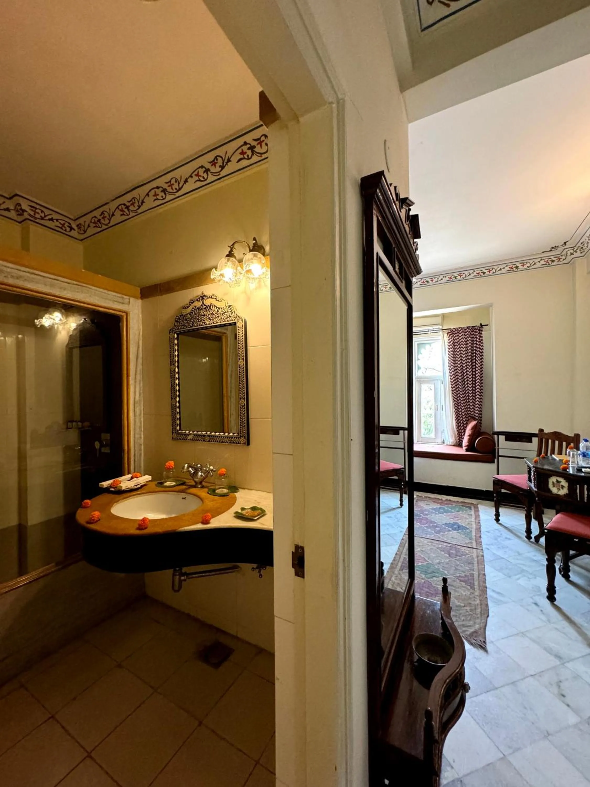 Bathroom in Hotel Udai Kothi