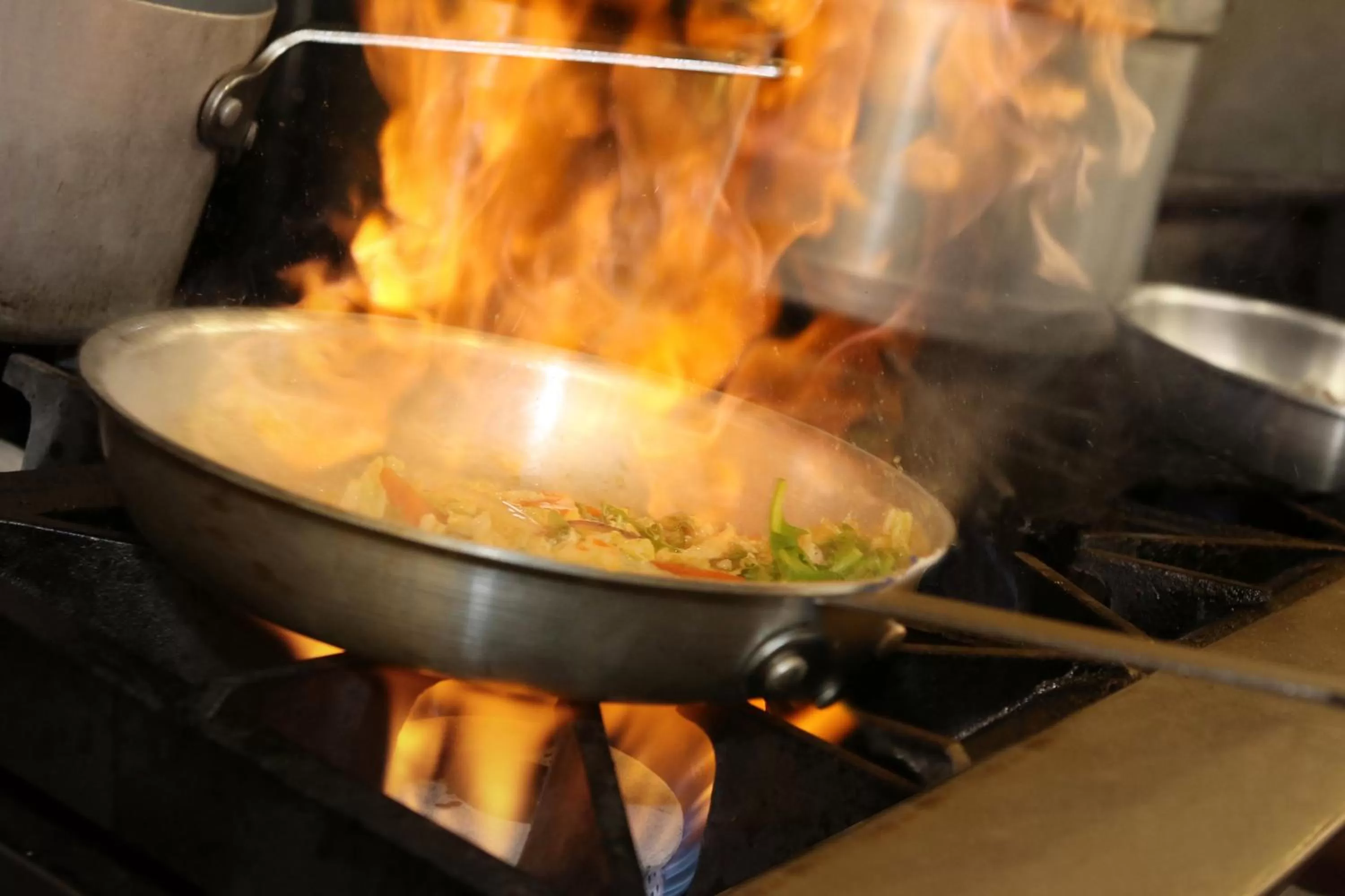 Restaurant/places to eat in Crowne Plaza Syracuse by IHG