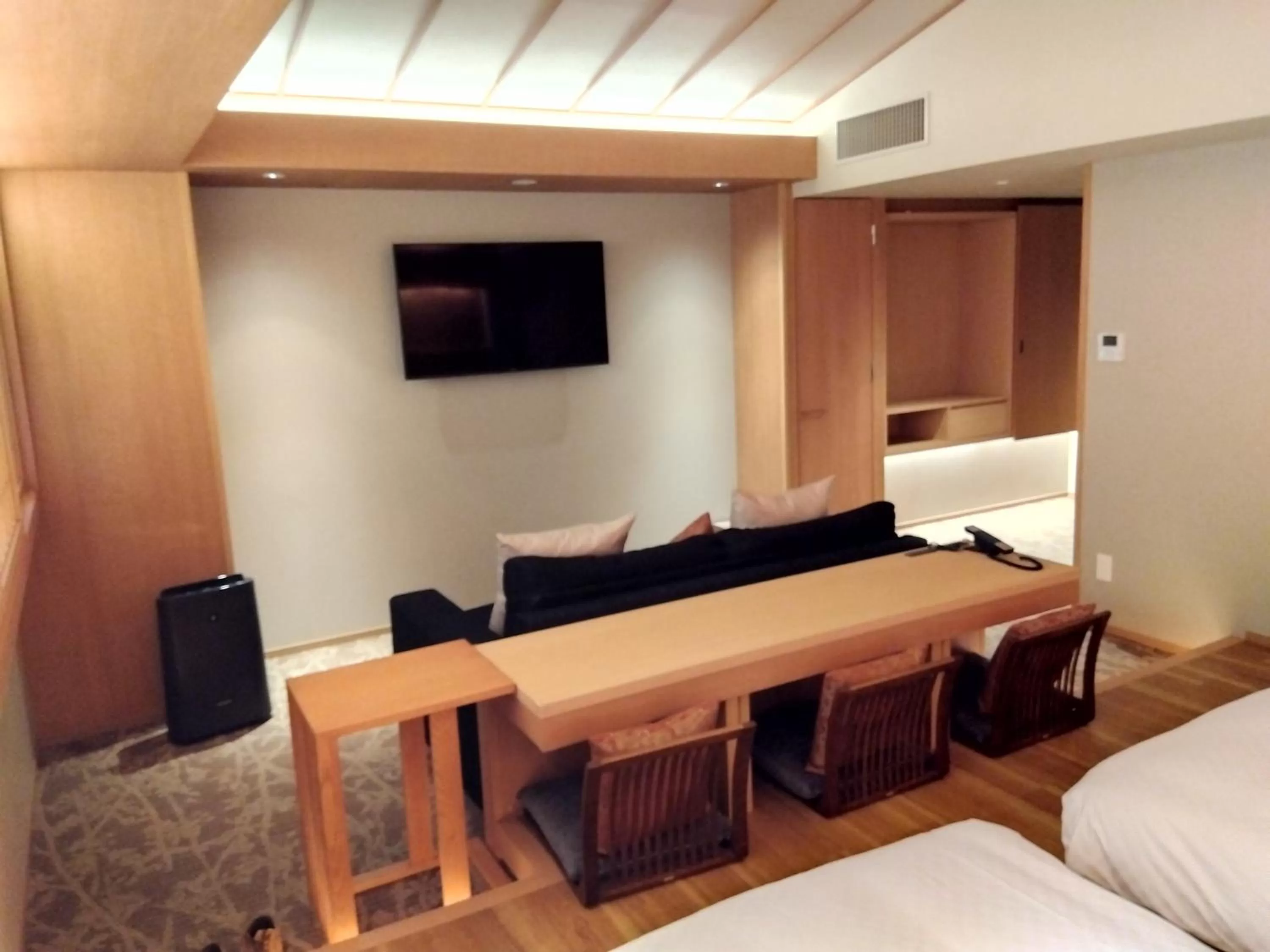 Photo of the whole room, Bed in KAYA Kyoto Nijo Castle, BW Signature Collection by Best Western