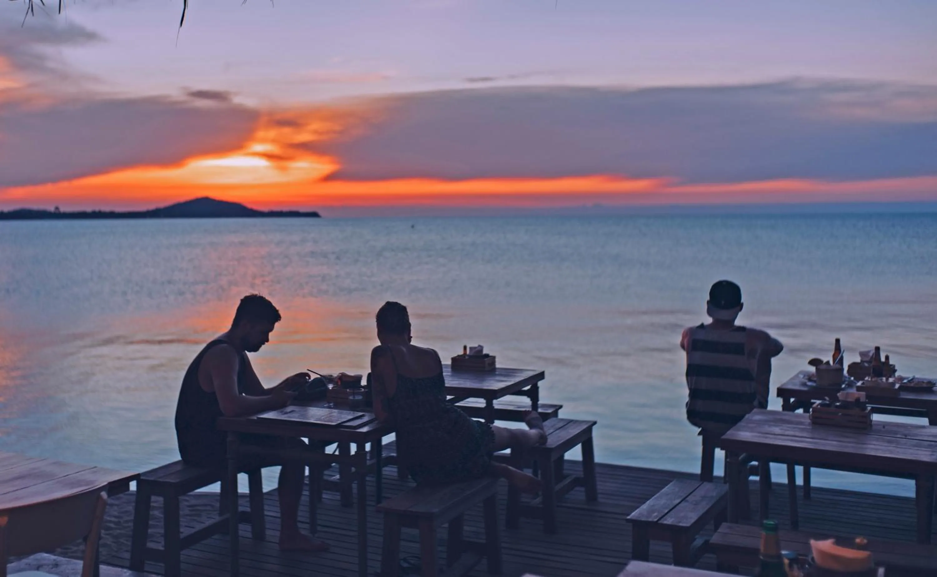 Restaurant/places to eat in Escape Beach Resort - New Look & Improved