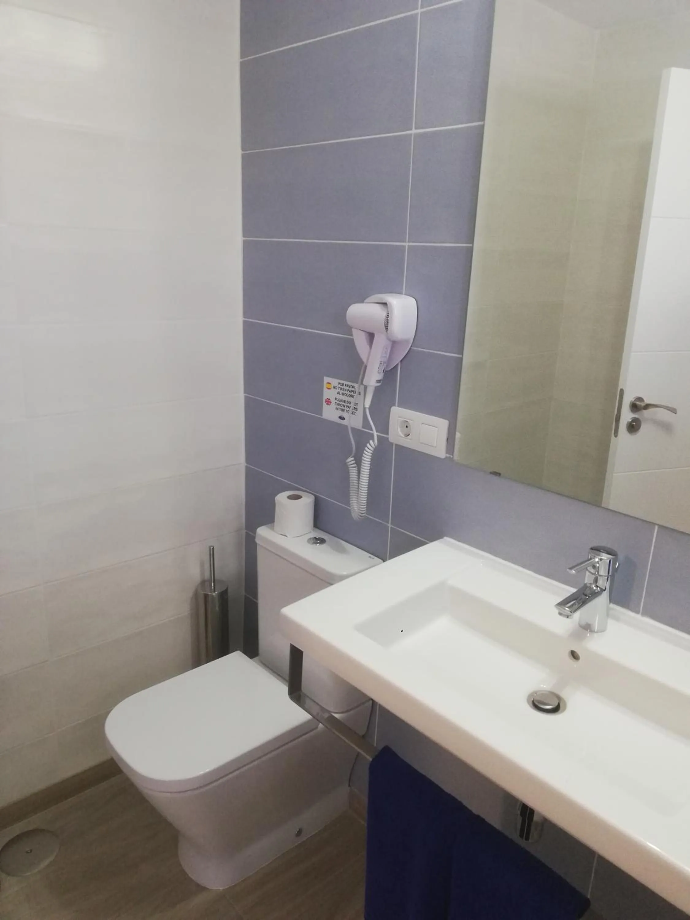 Bathroom in Apartamentos Oceano - Adults Only - Sólo Adultos