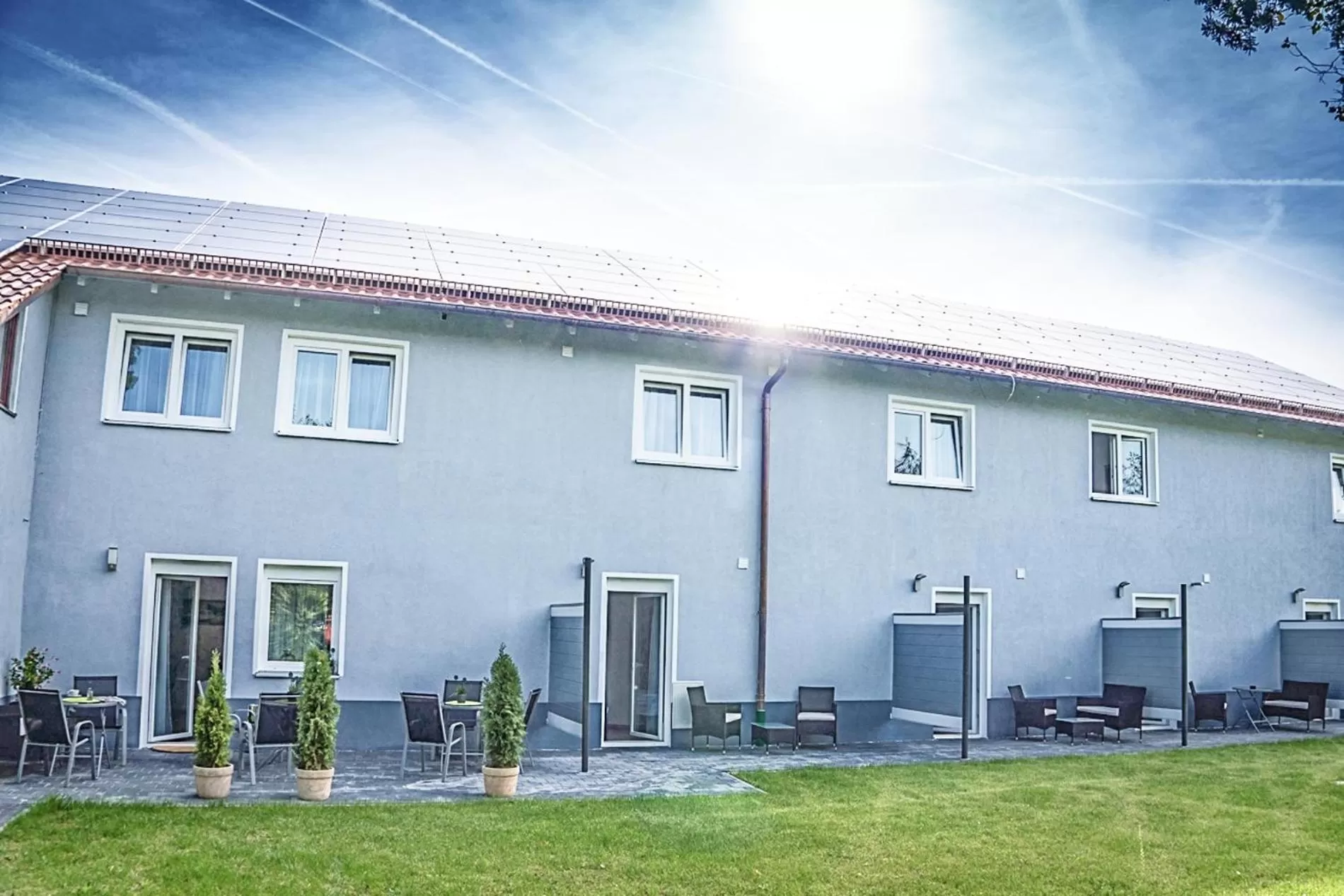 Facade/entrance in Sunny Hotel Straubing