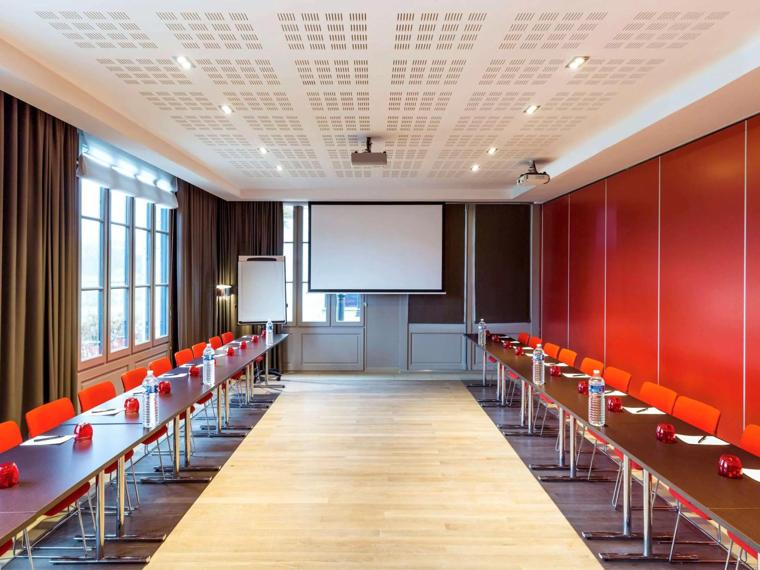 Meeting/conference room in Adagio Serris Val d Europe