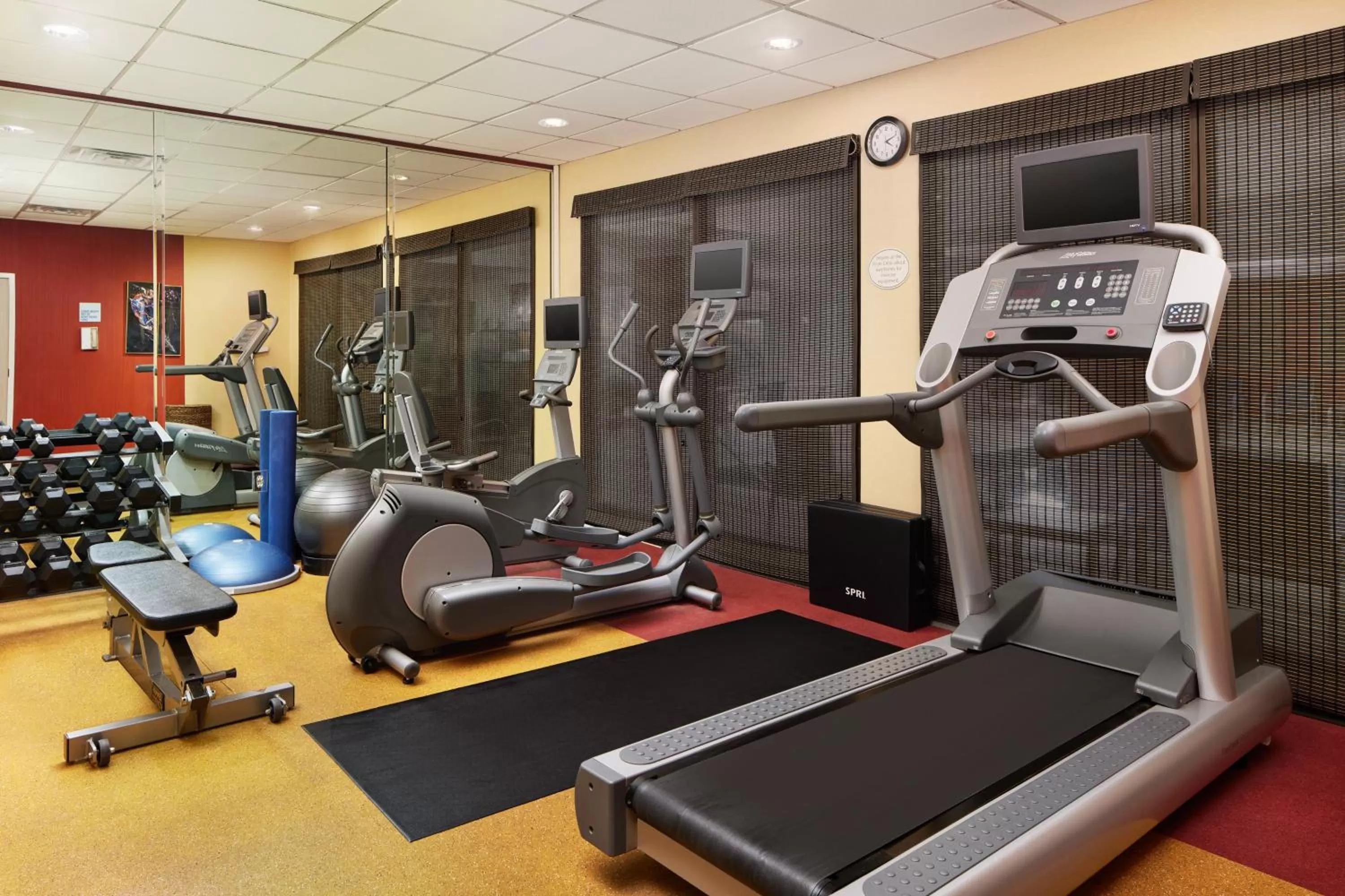 Fitness centre/facilities in Holiday Inn Express Tifton by IHG