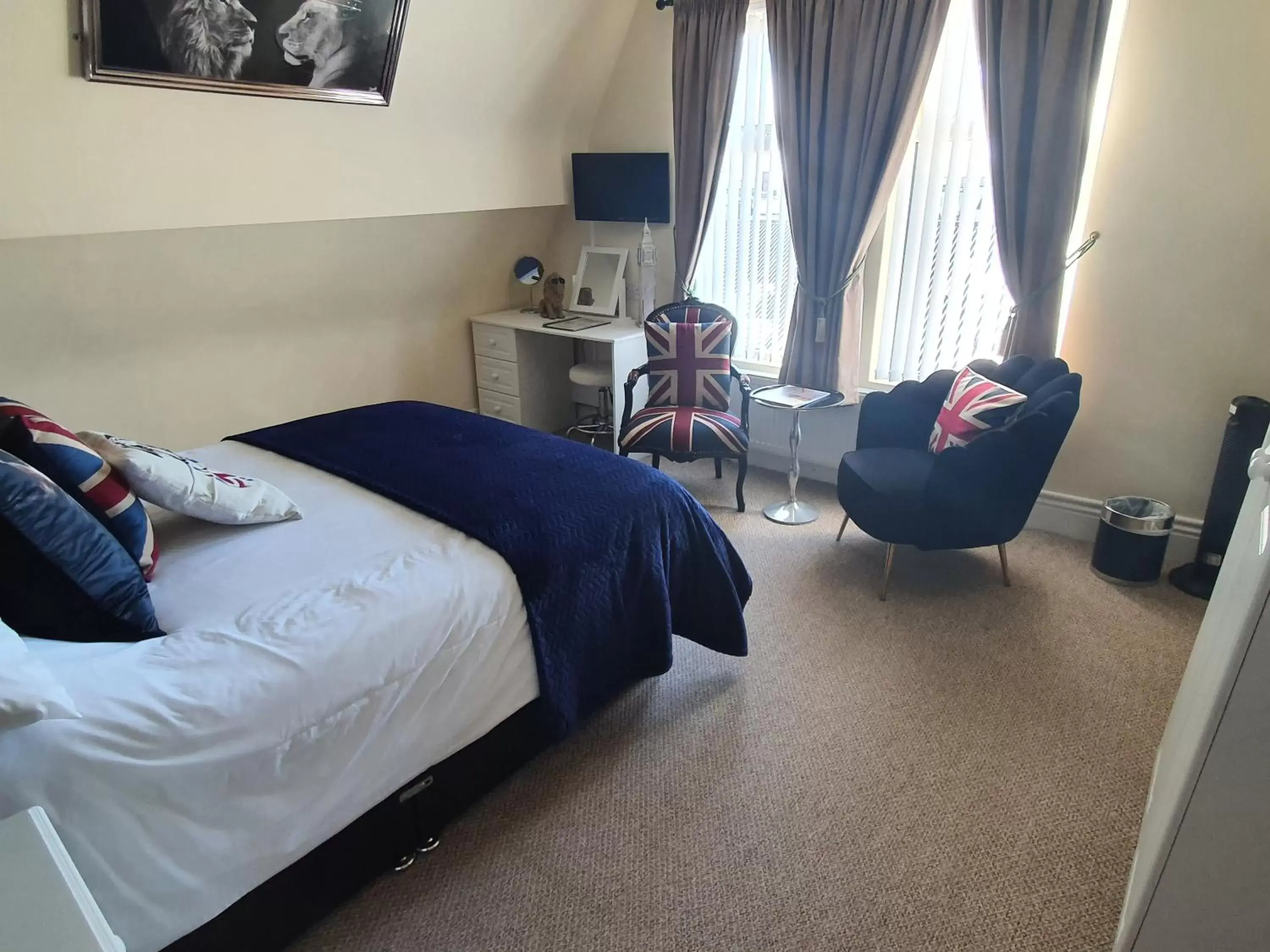 Family Suite in The Dudley Hotel Family Suite in The Dudley Hotel