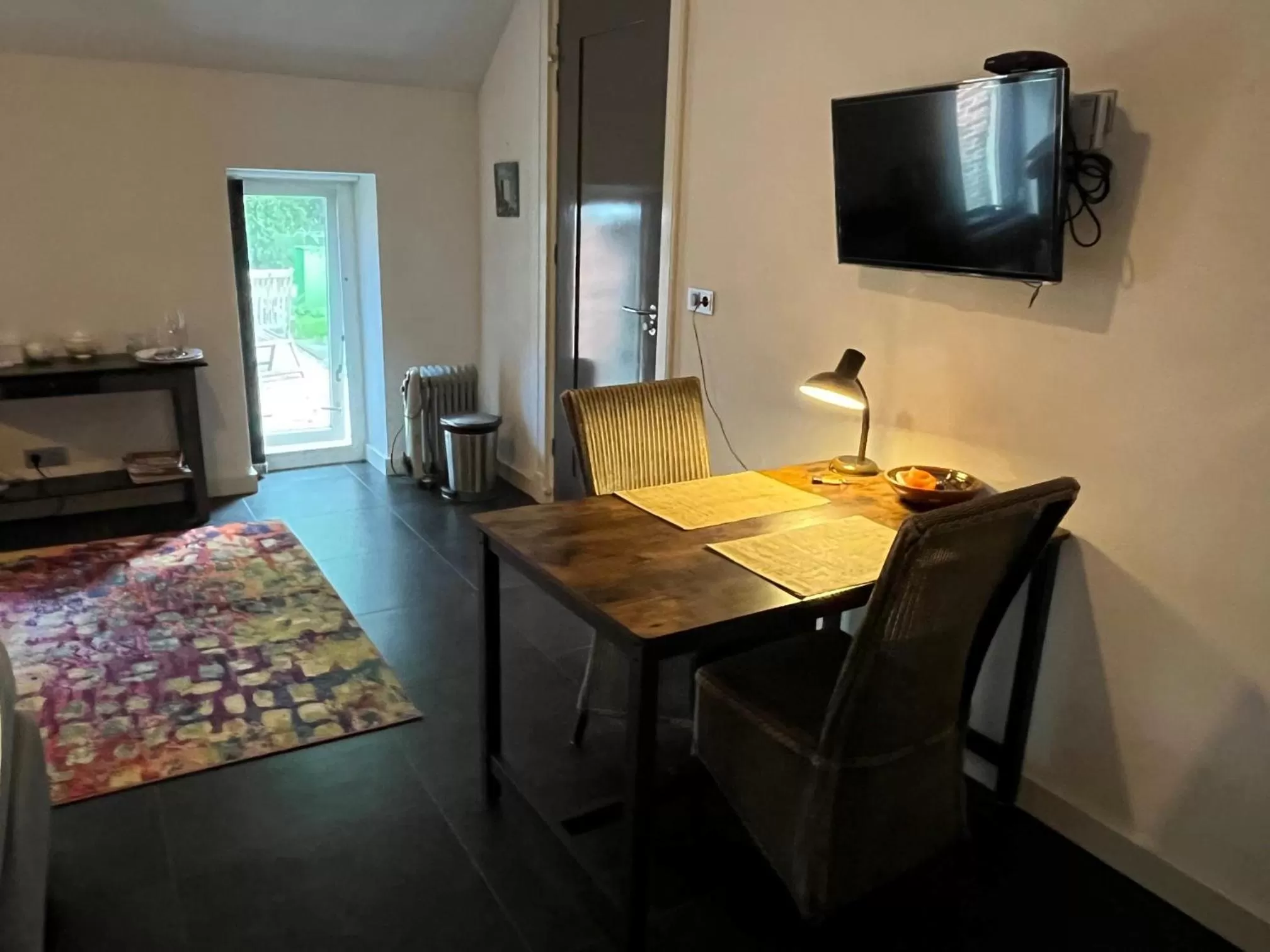 Dining area, TV/Entertainment Center in De Hiddinghhoeve