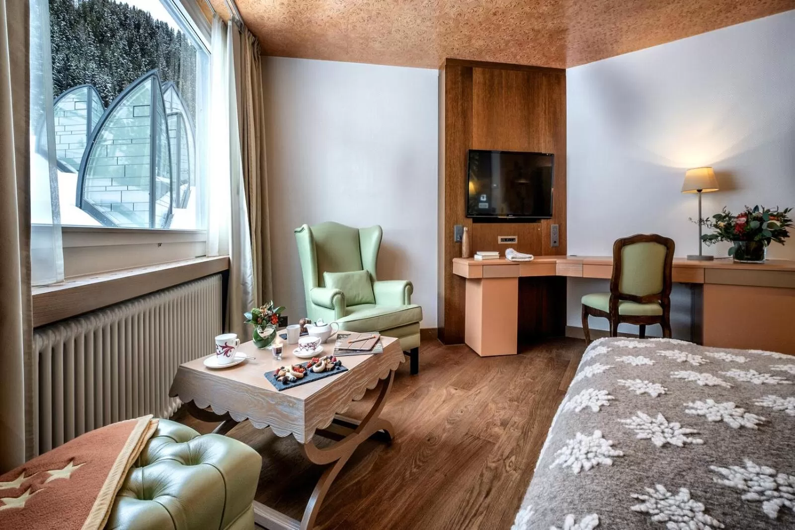 Photo of the whole room, Bed in Tschuggen Grand Hotel - The Leading Hotels of the World