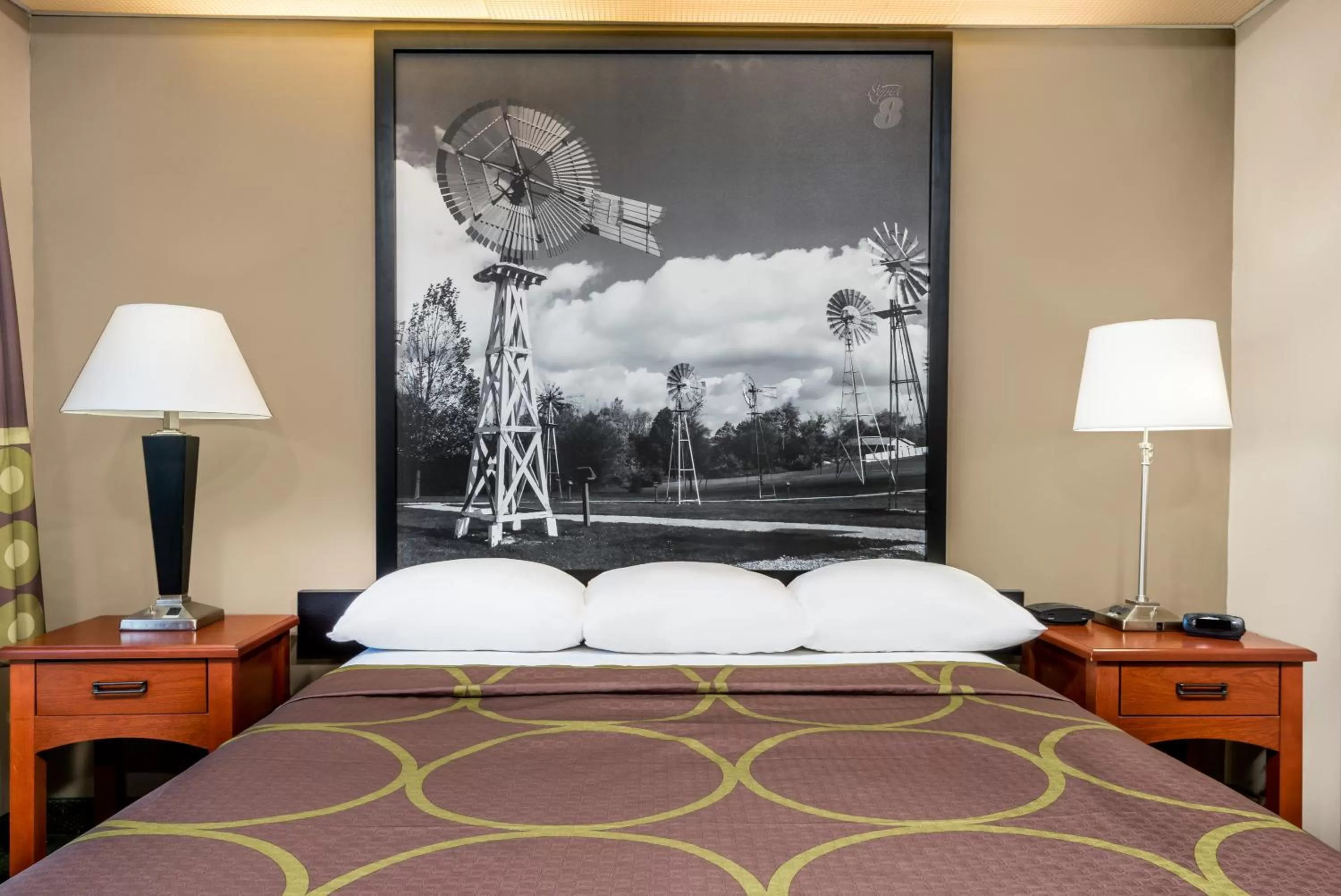 Bed in Super 8 by Wyndham Jasper