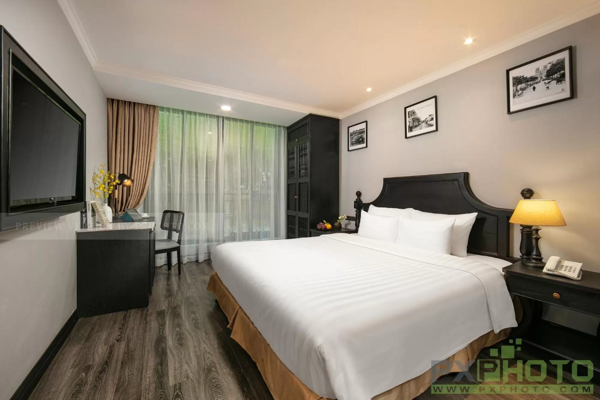 Bed in Hanoi Paradise Center Hotel & Spa