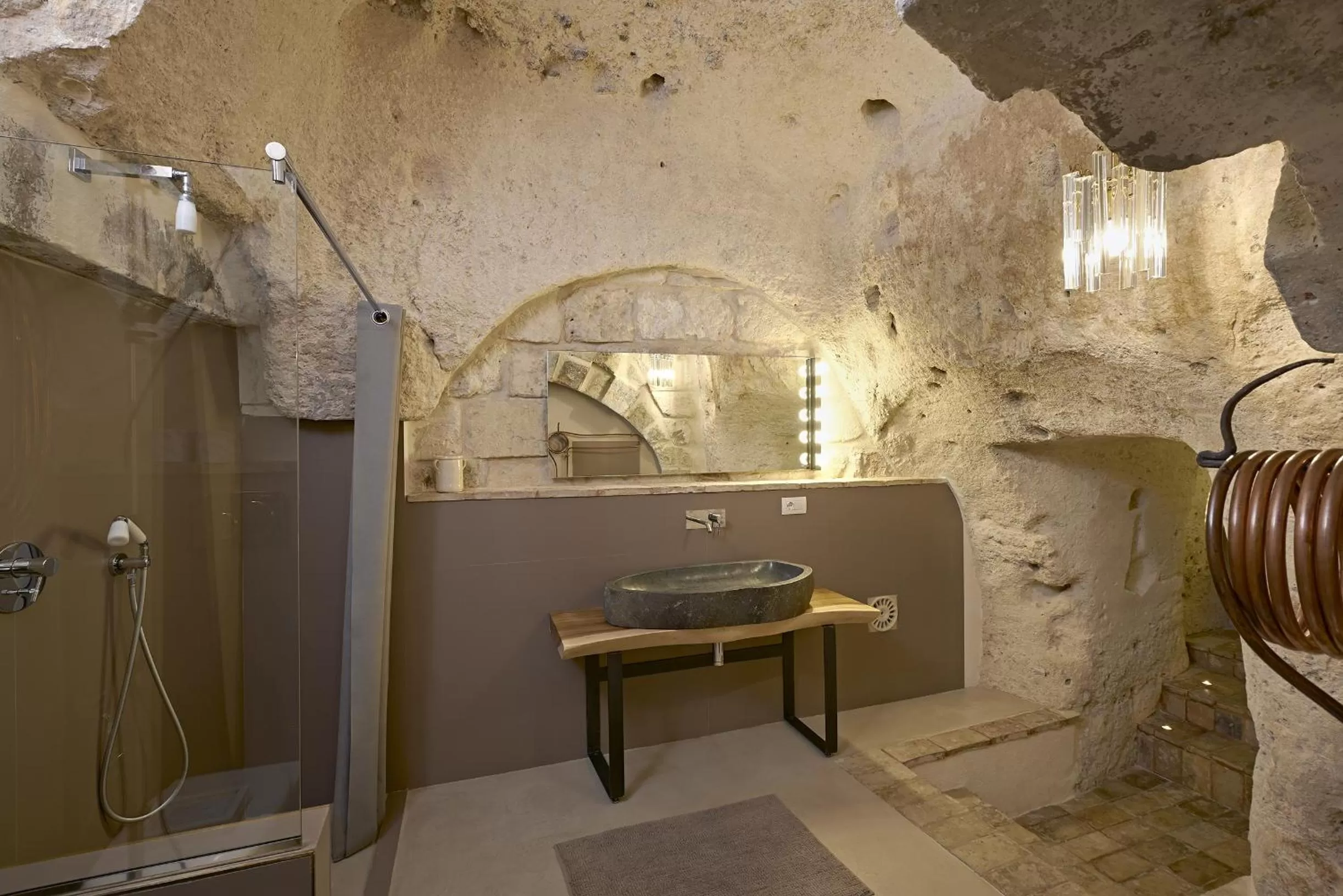 Bathroom in Fra I Sassi Residence