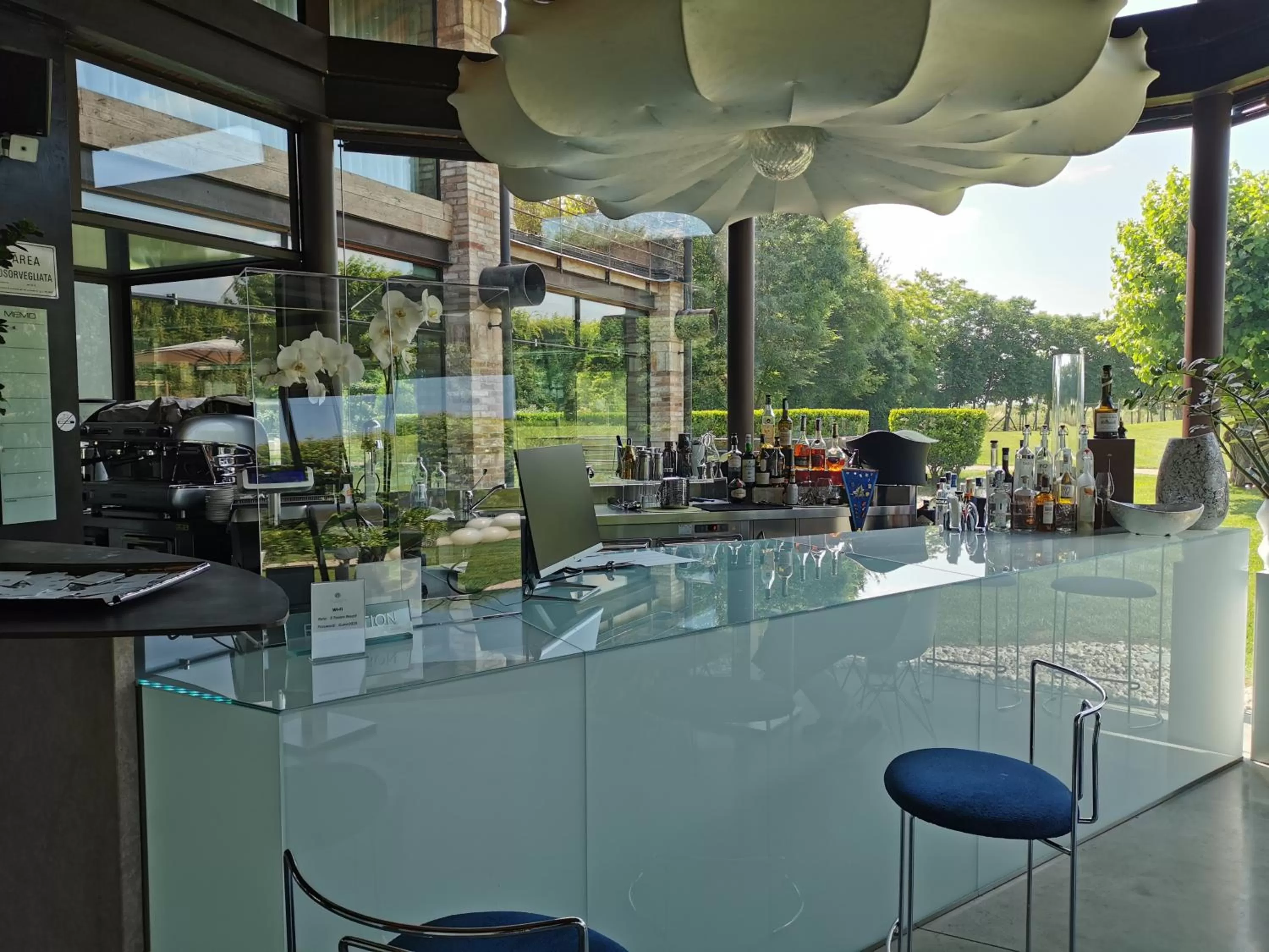 Lounge or bar in Il Tesoro Living Resort