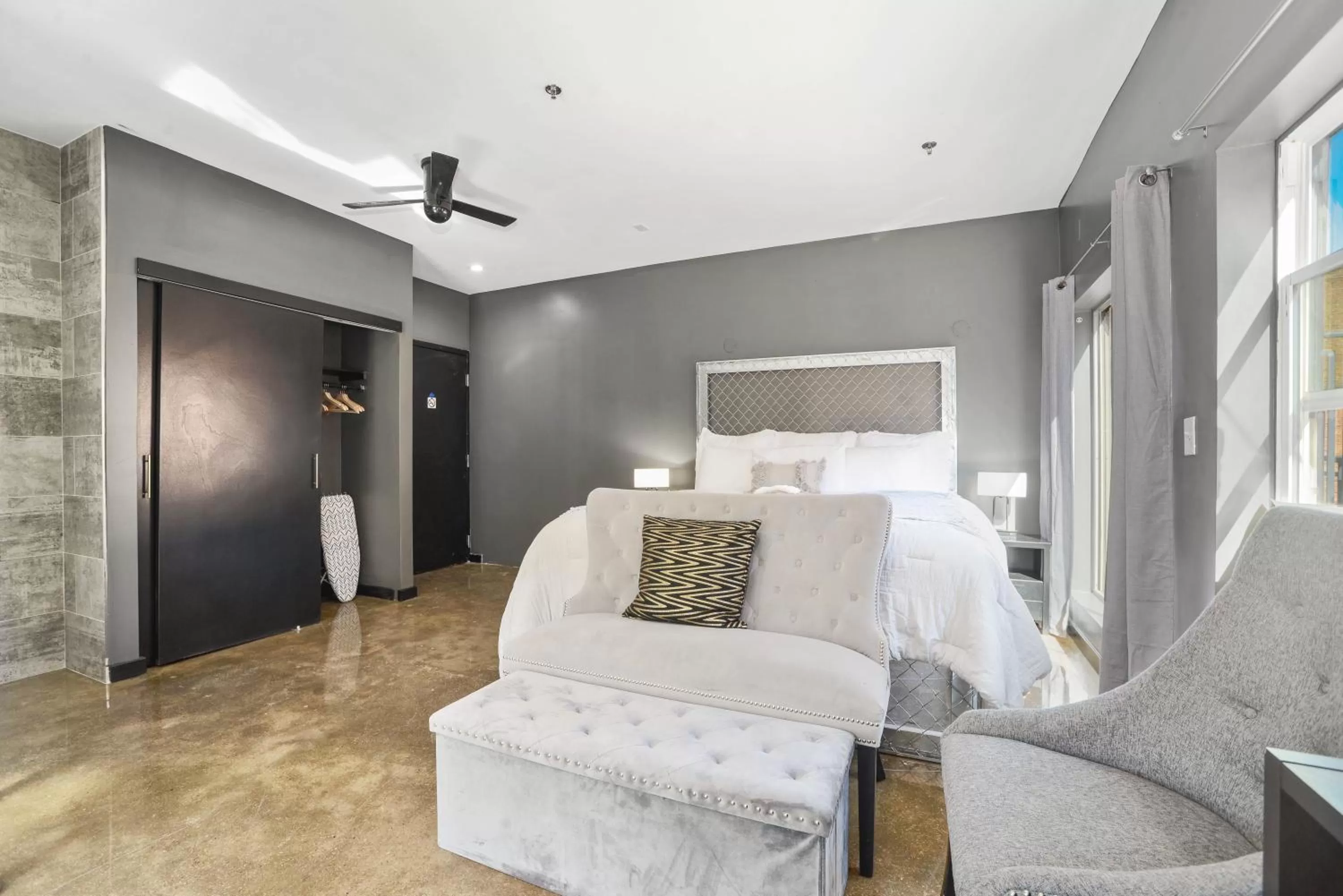 Photo of the whole room in Good Hotels Downtown Denver