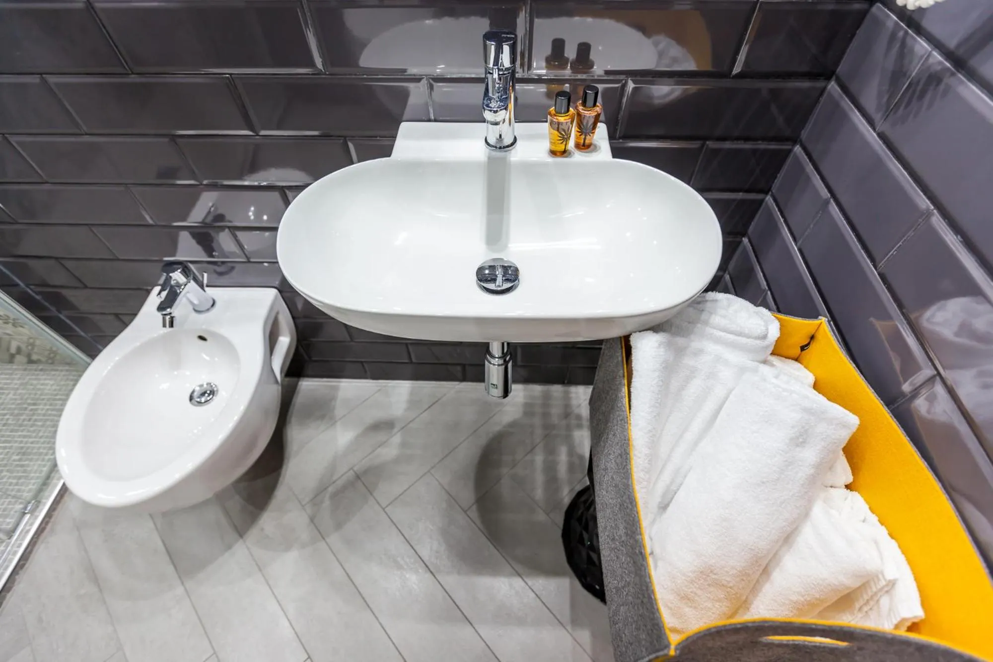 Bathroom in Hotel Bologna