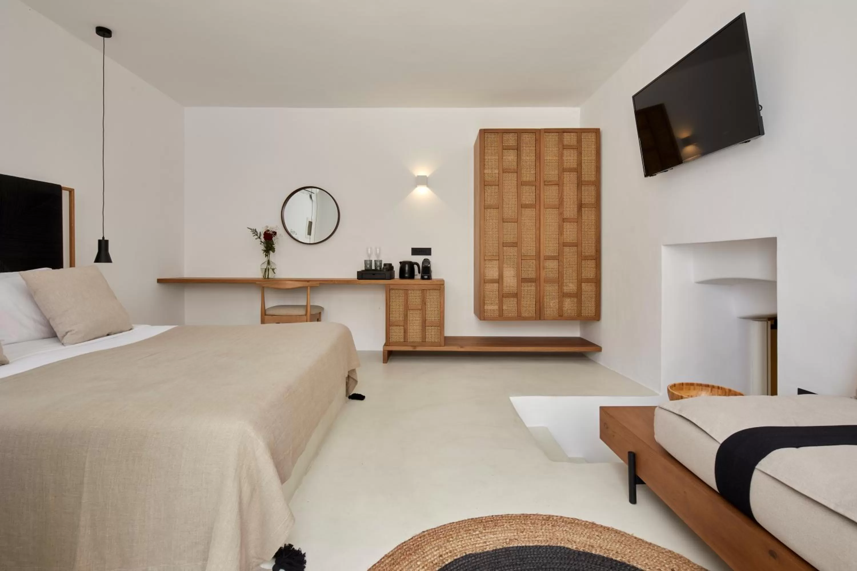 Bedroom, Bed in U & ME SUITES