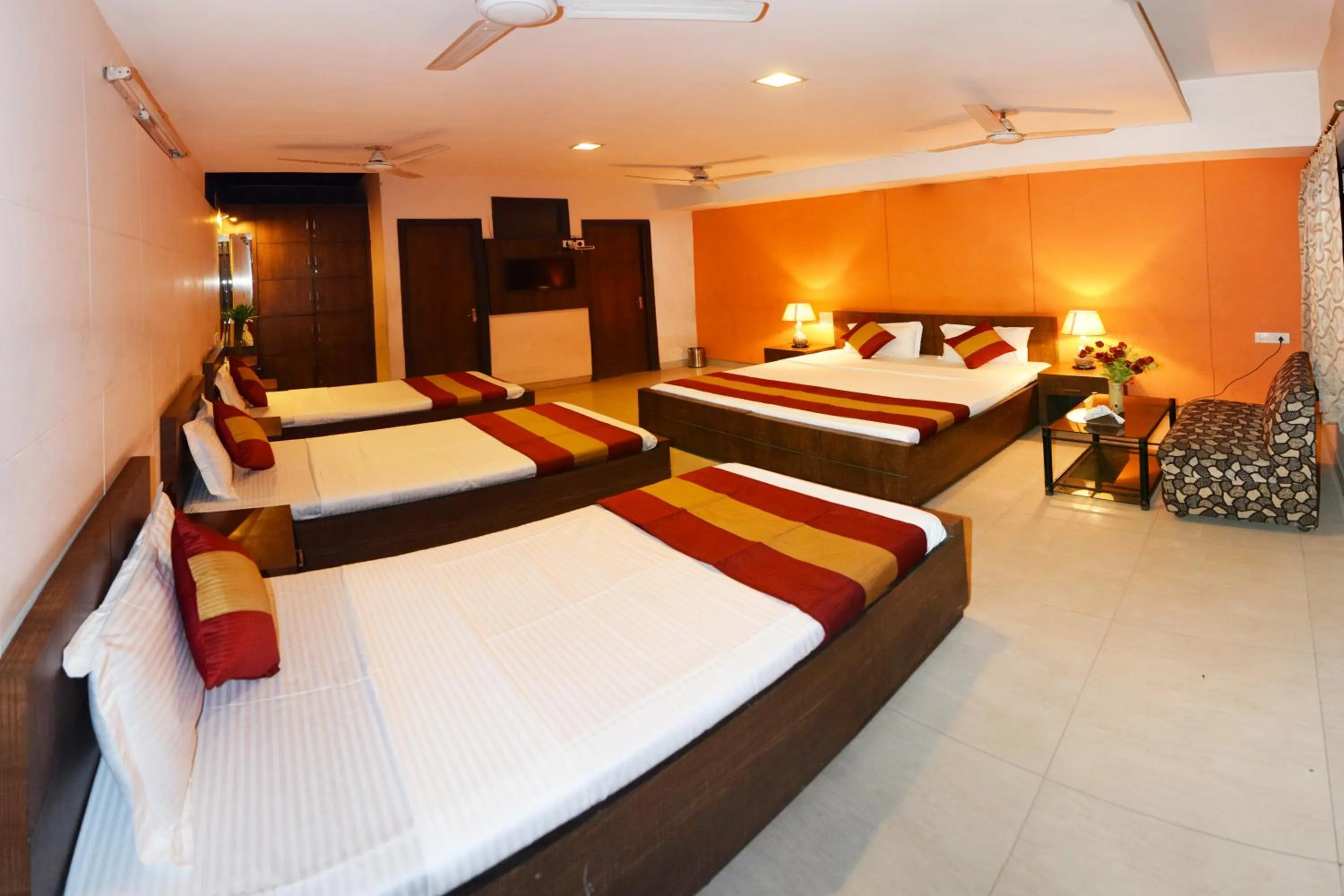 Bedroom, Bed in Hotel Palace