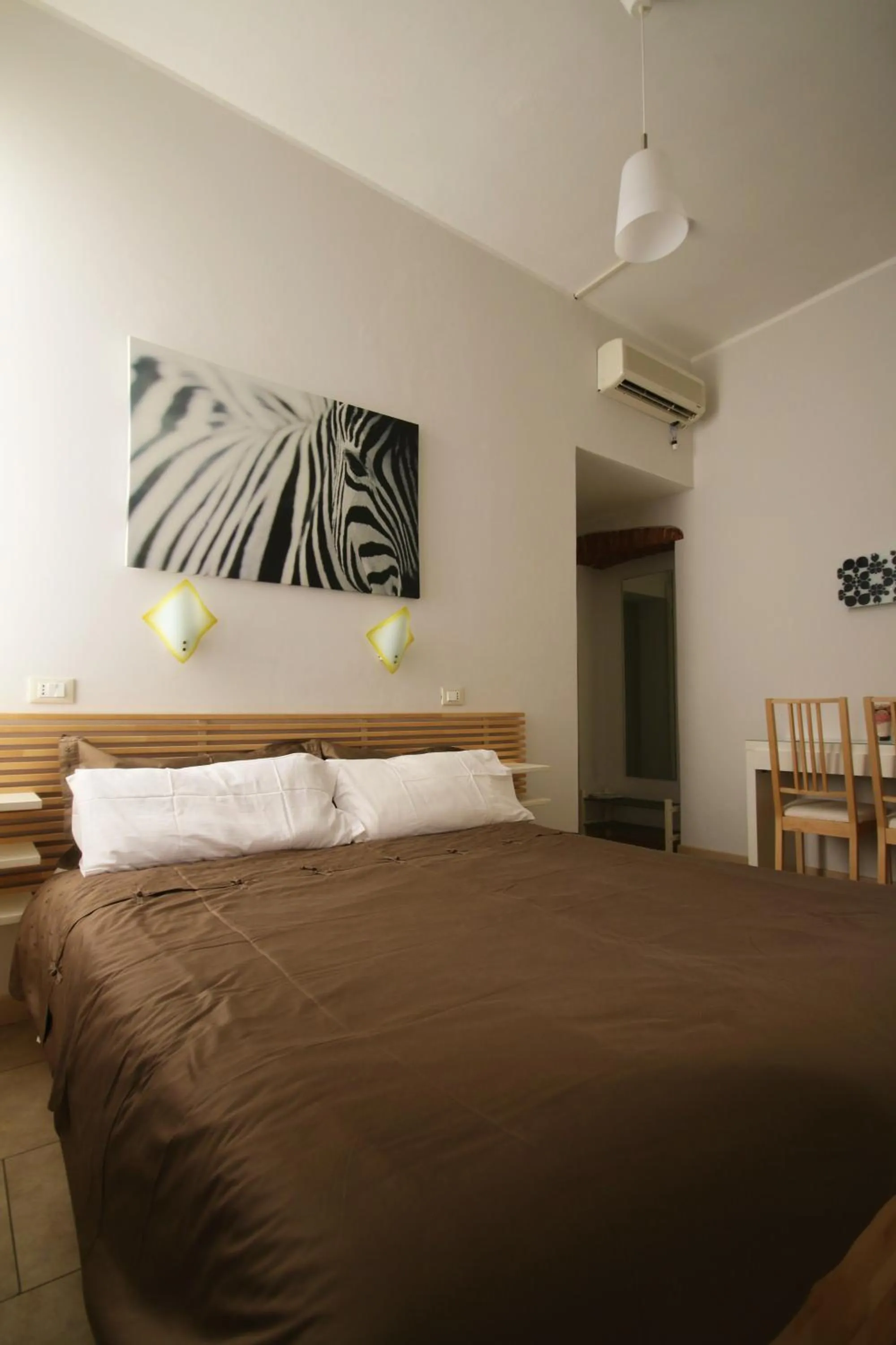 TV and multimedia, Bed in Villa Gina