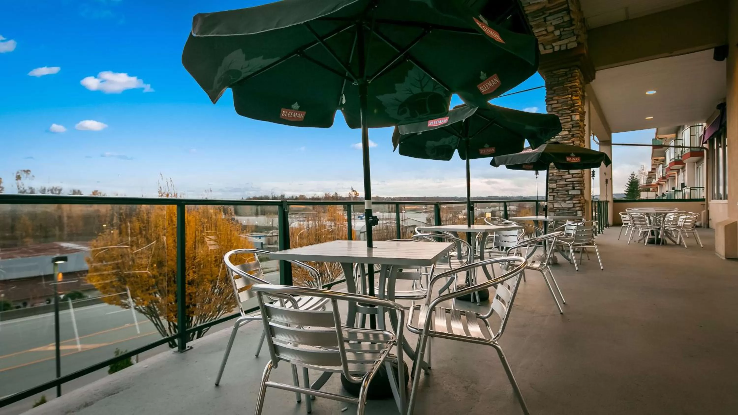 Restaurant/places to eat in Best Western PLUS Mission City Lodge