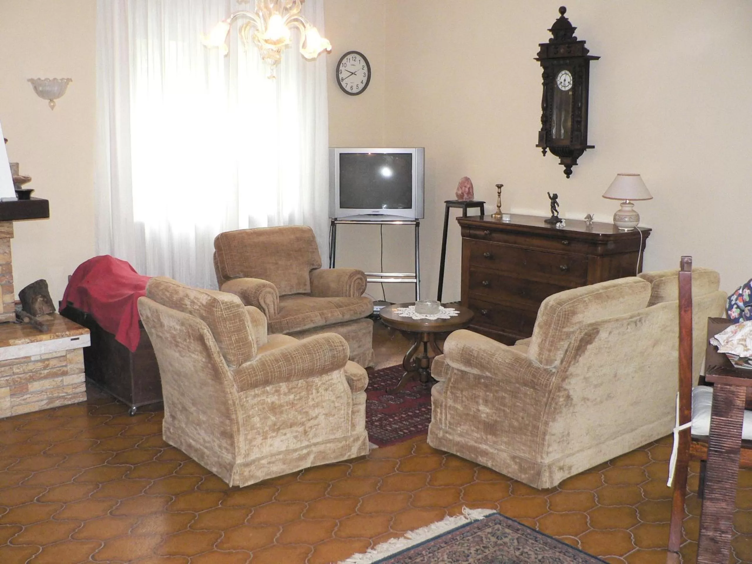 Communal lounge/ TV room in La Via del Sole